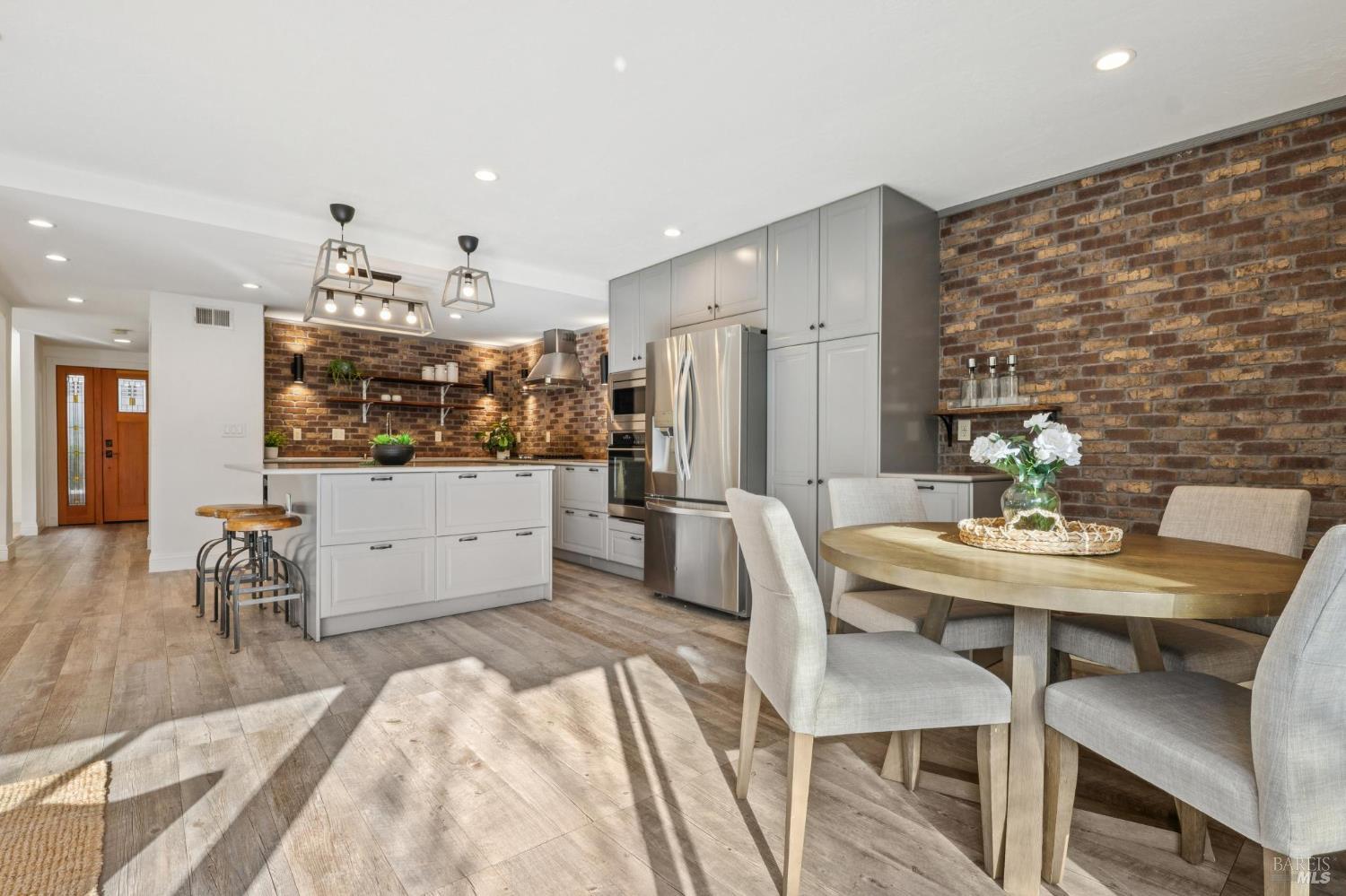 Detail Gallery Image 26 of 70 For 3 Chapparal Ct, Novato,  CA 94949 - 4 Beds | 2/1 Baths