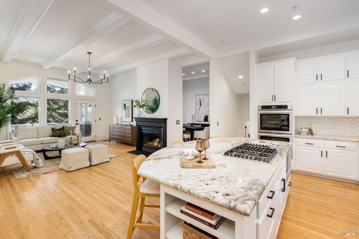 Detail Gallery Image 15 of 65 For 384 Arabian Way, Healdsburg,  CA 95448 - 4 Beds | 3/1 Baths