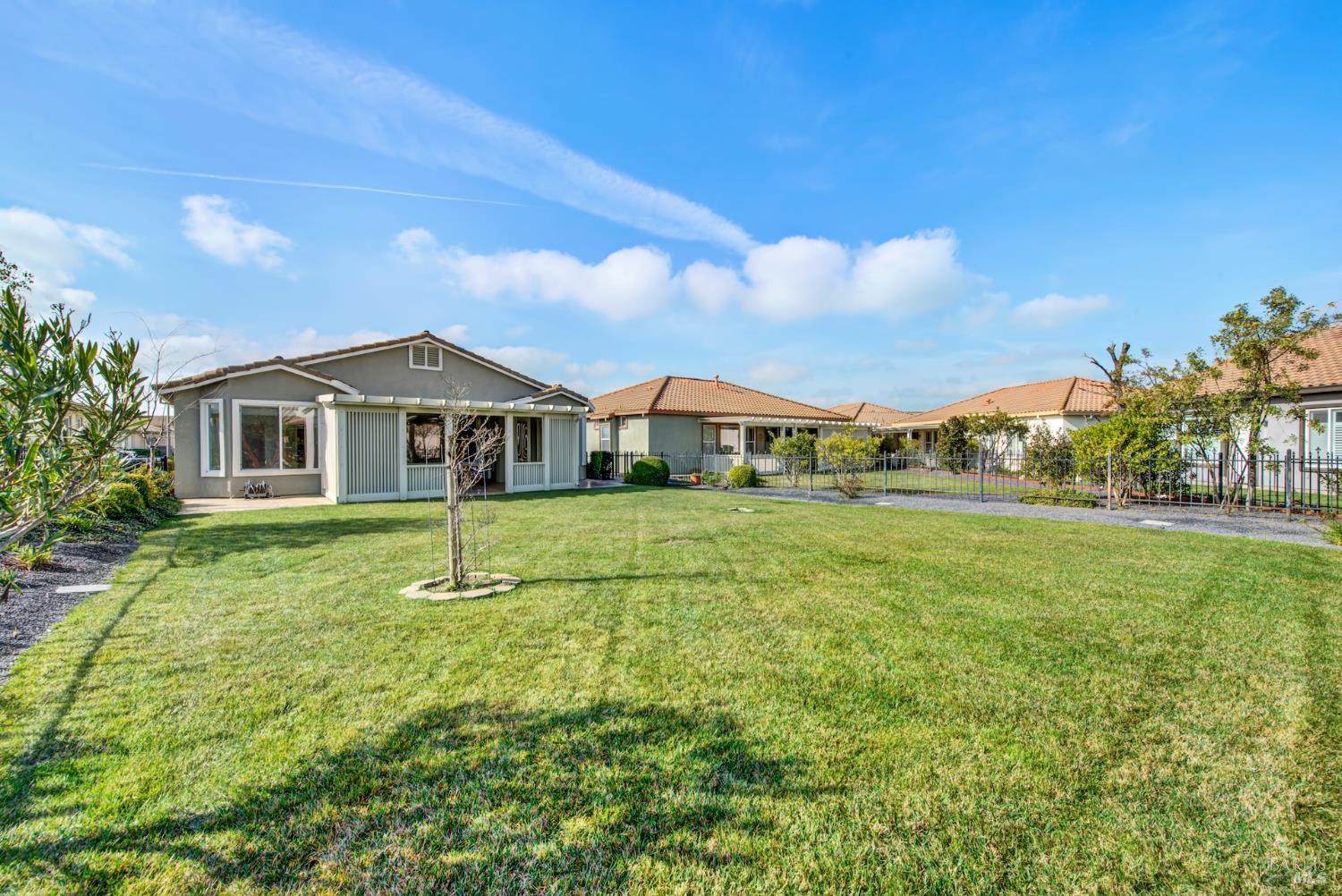 Detail Gallery Image 40 of 60 For 255 Rivercliff Dr, Rio Vista,  CA 94571 - 2 Beds | 2 Baths