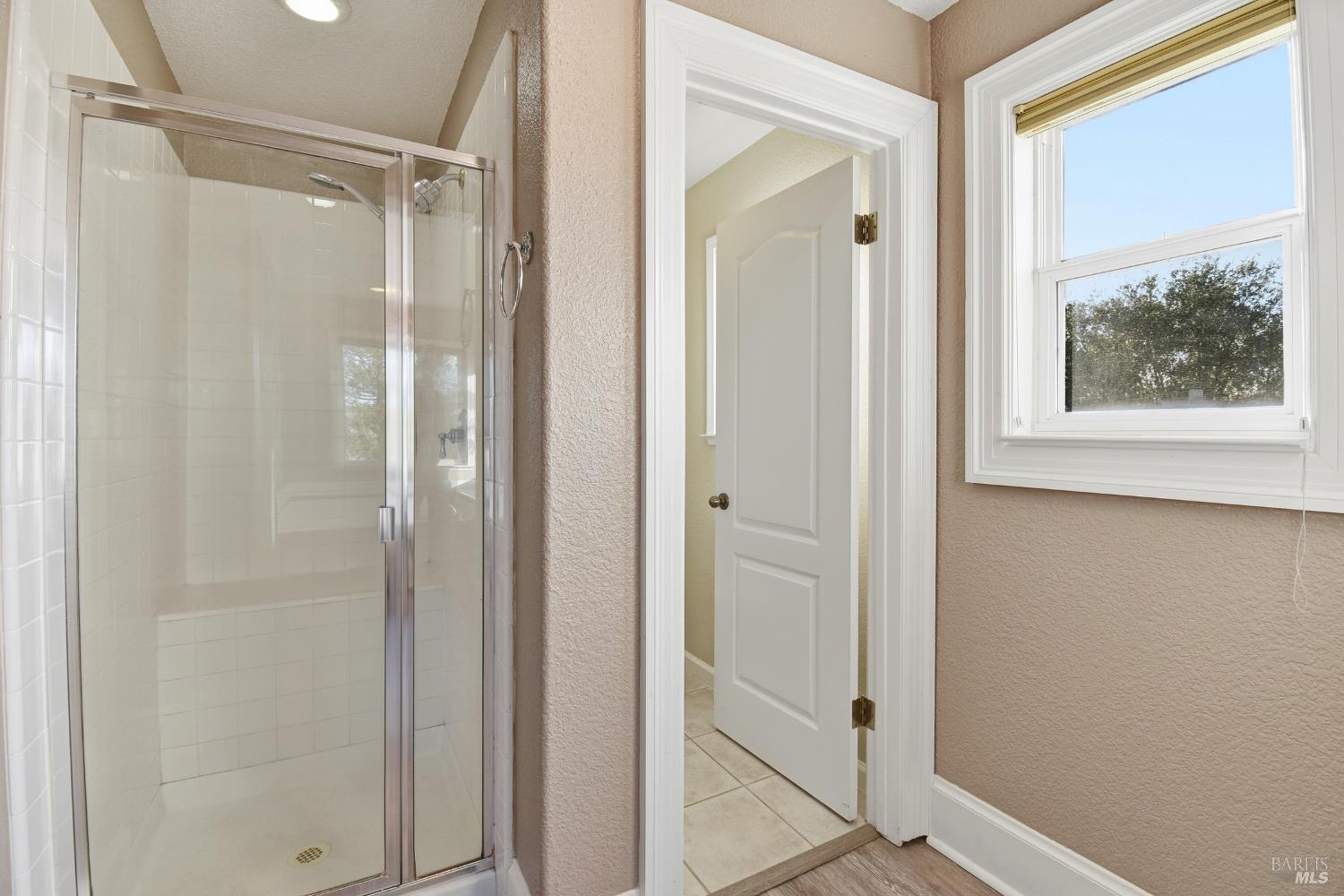 Detail Gallery Image 28 of 35 For 107 Bouquet Cir, Windsor,  CA 95492 - 3 Beds | 2/1 Baths