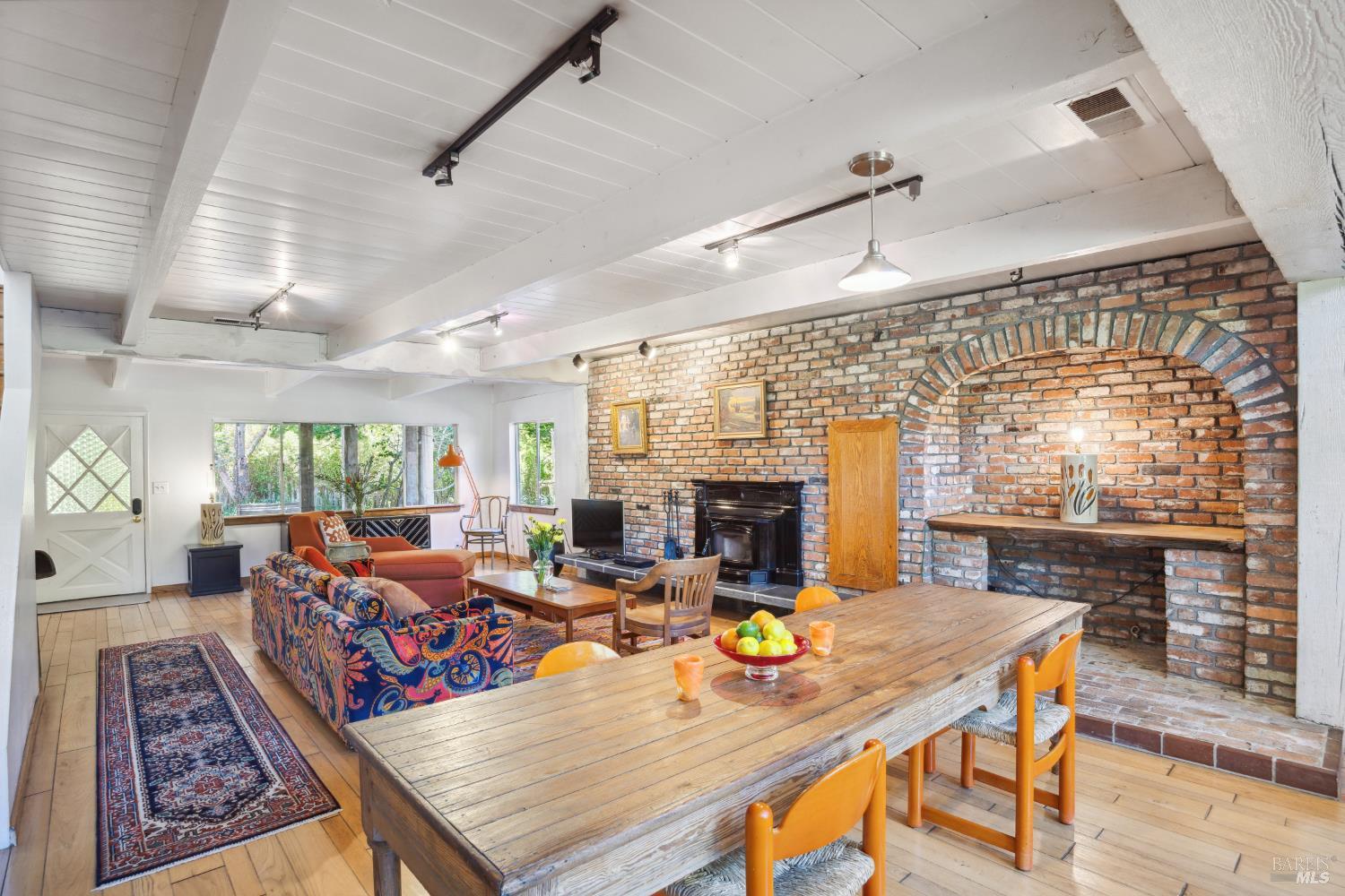 Detail Gallery Image 30 of 33 For 5953 Shoreline Hwy, Bolinas,  CA 94924 - 3 Beds | 1/1 Baths