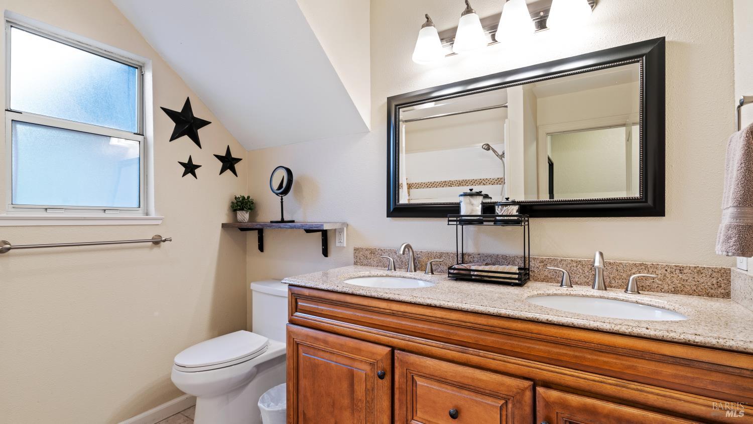 Detail Gallery Image 24 of 50 For 5680 Eagle Rock Ct, Santa Rosa,  CA 95409 - 4 Beds | 2 Baths