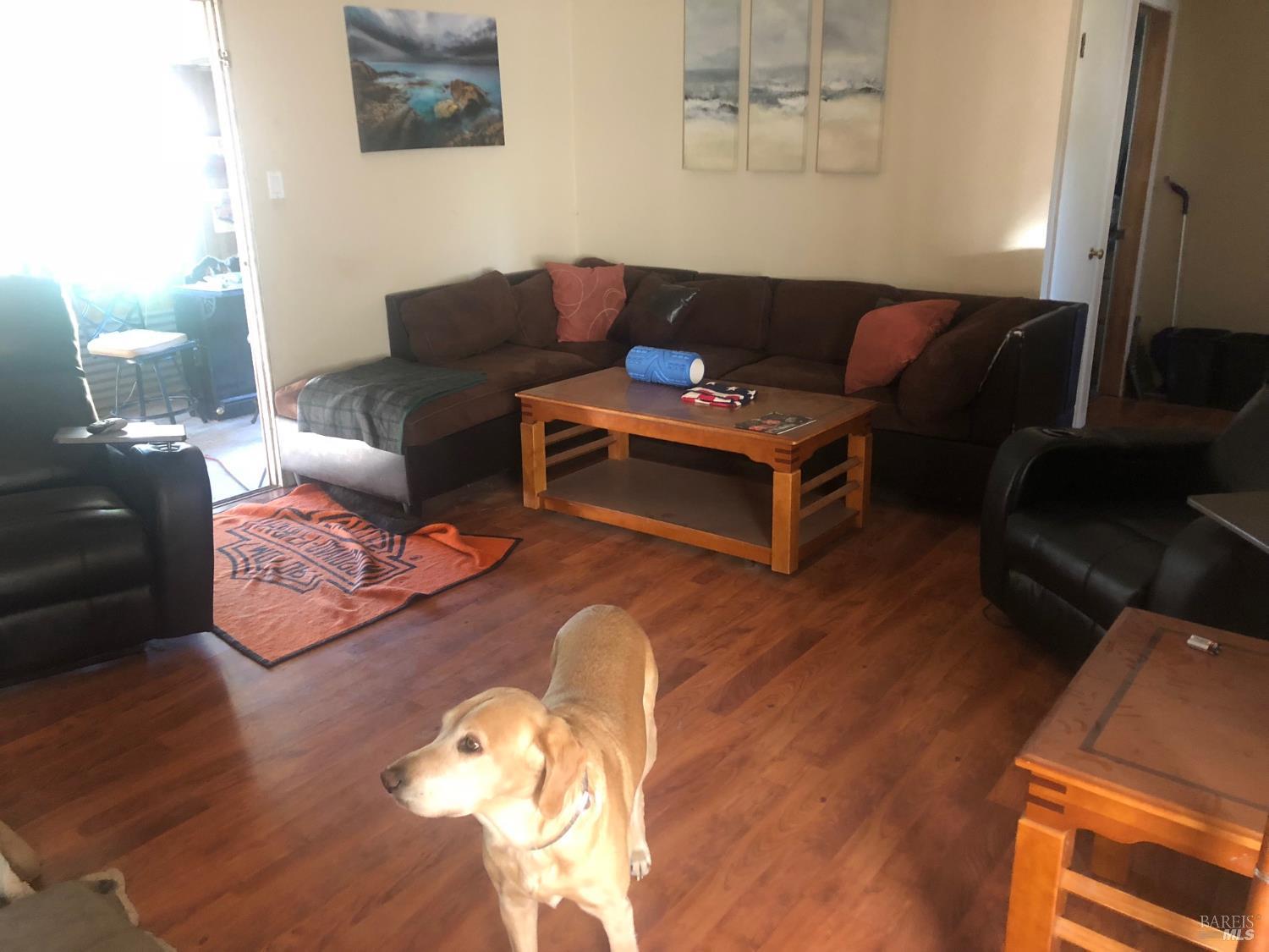 Detail Gallery Image 3 of 9 For 2127 Fremont Dr, Santa Rosa,  CA 95409 - 3 Beds | 2 Baths