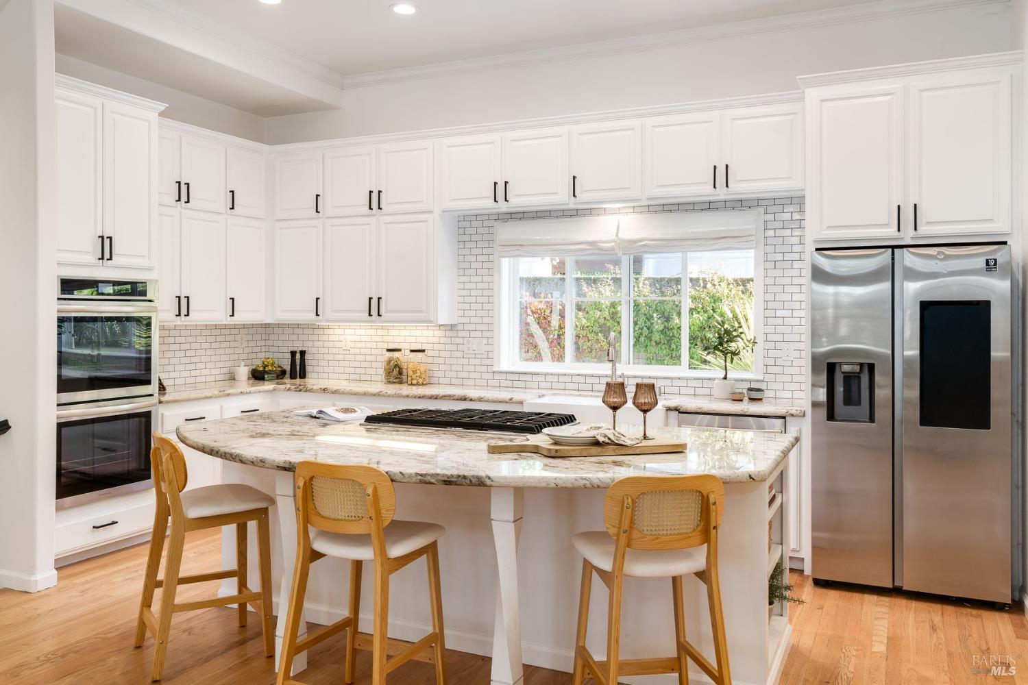 Detail Gallery Image 12 of 65 For 384 Arabian Way, Healdsburg,  CA 95448 - 4 Beds | 3/1 Baths