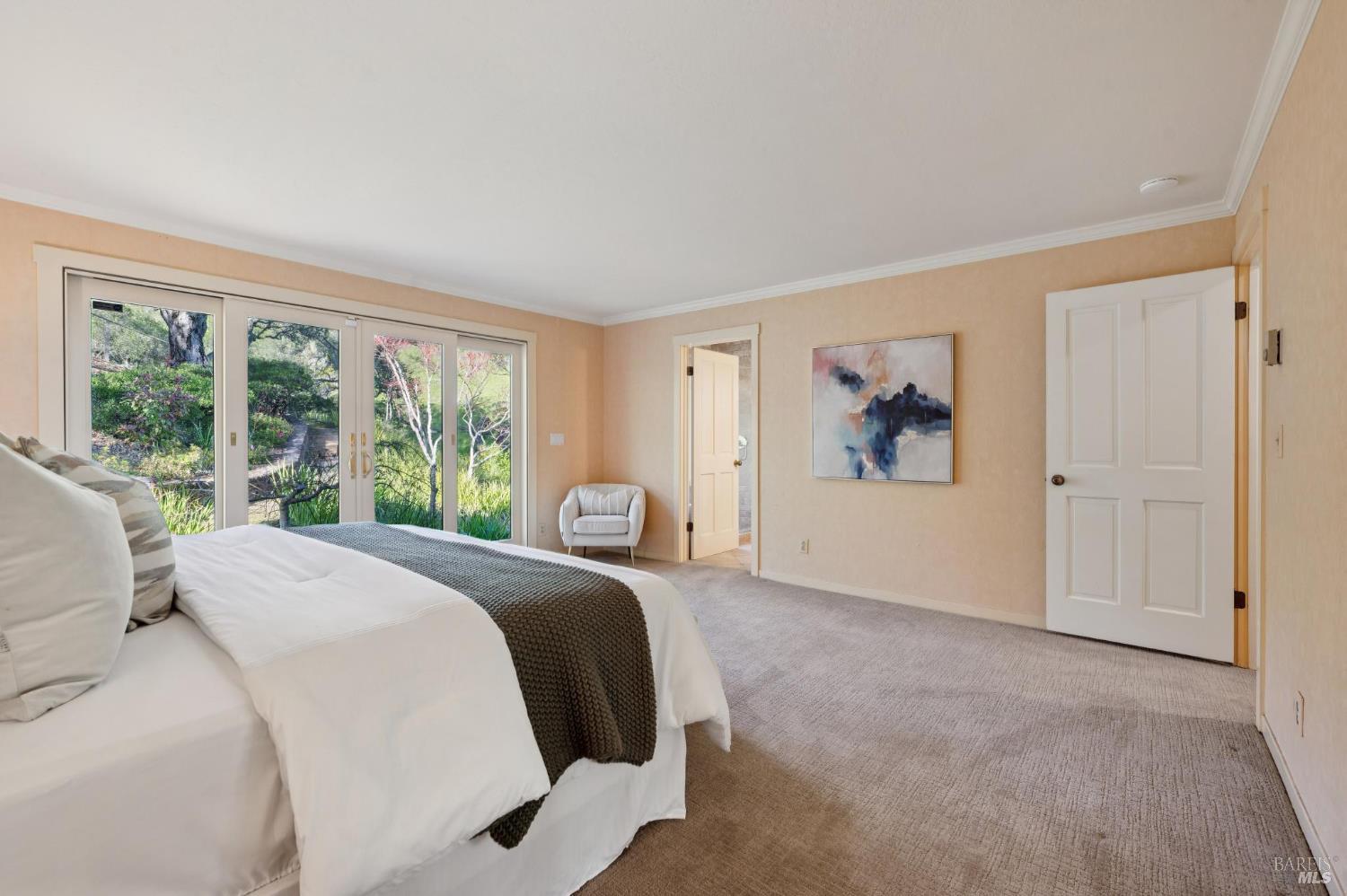 Detail Gallery Image 24 of 63 For 11 Badger Ct, Novato,  CA 94949 - 4 Beds | 3 Baths