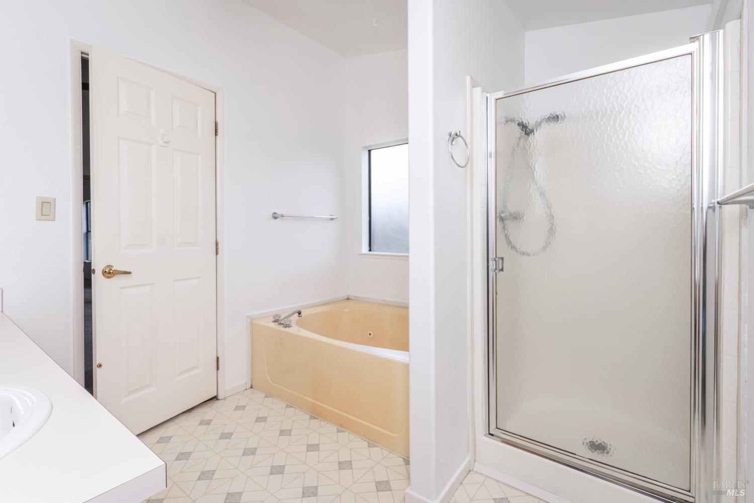 Detail Gallery Image 11 of 19 For 6004 Monticello Rd 41, Napa,  CA 94558 - 2 Beds | 2 Baths