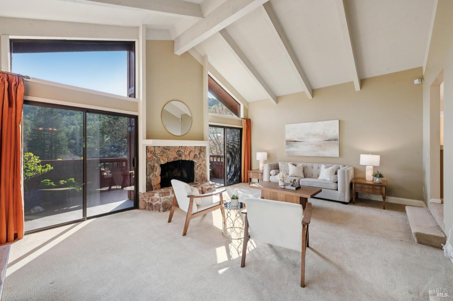 Detail Gallery Image 6 of 63 For 11 Badger Ct, Novato,  CA 94949 - 4 Beds | 3 Baths