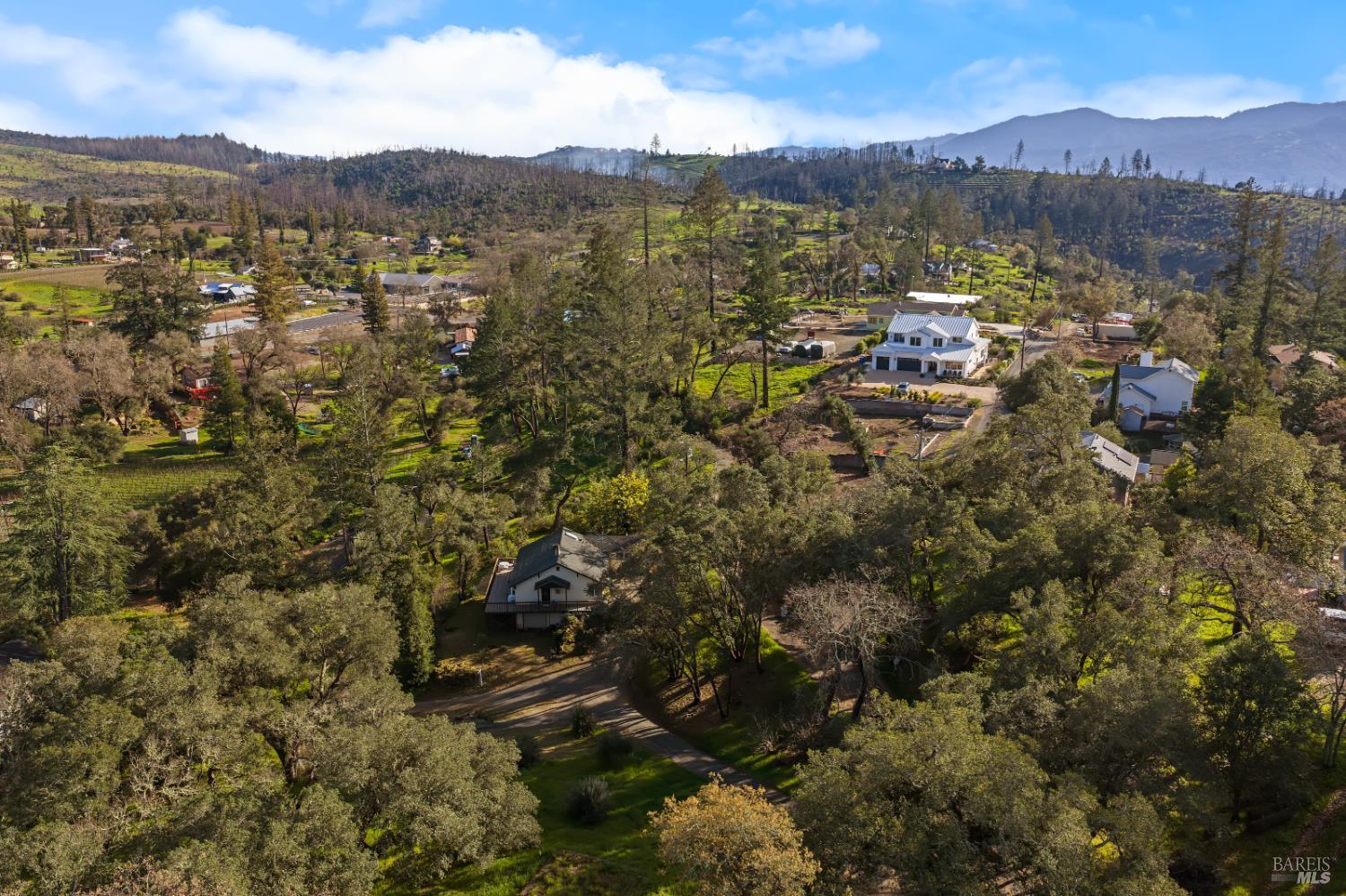 Detail Gallery Image 45 of 51 For 111 Lilac Ln, Saint Helena,  CA 94574 - 2 Beds | 2 Baths