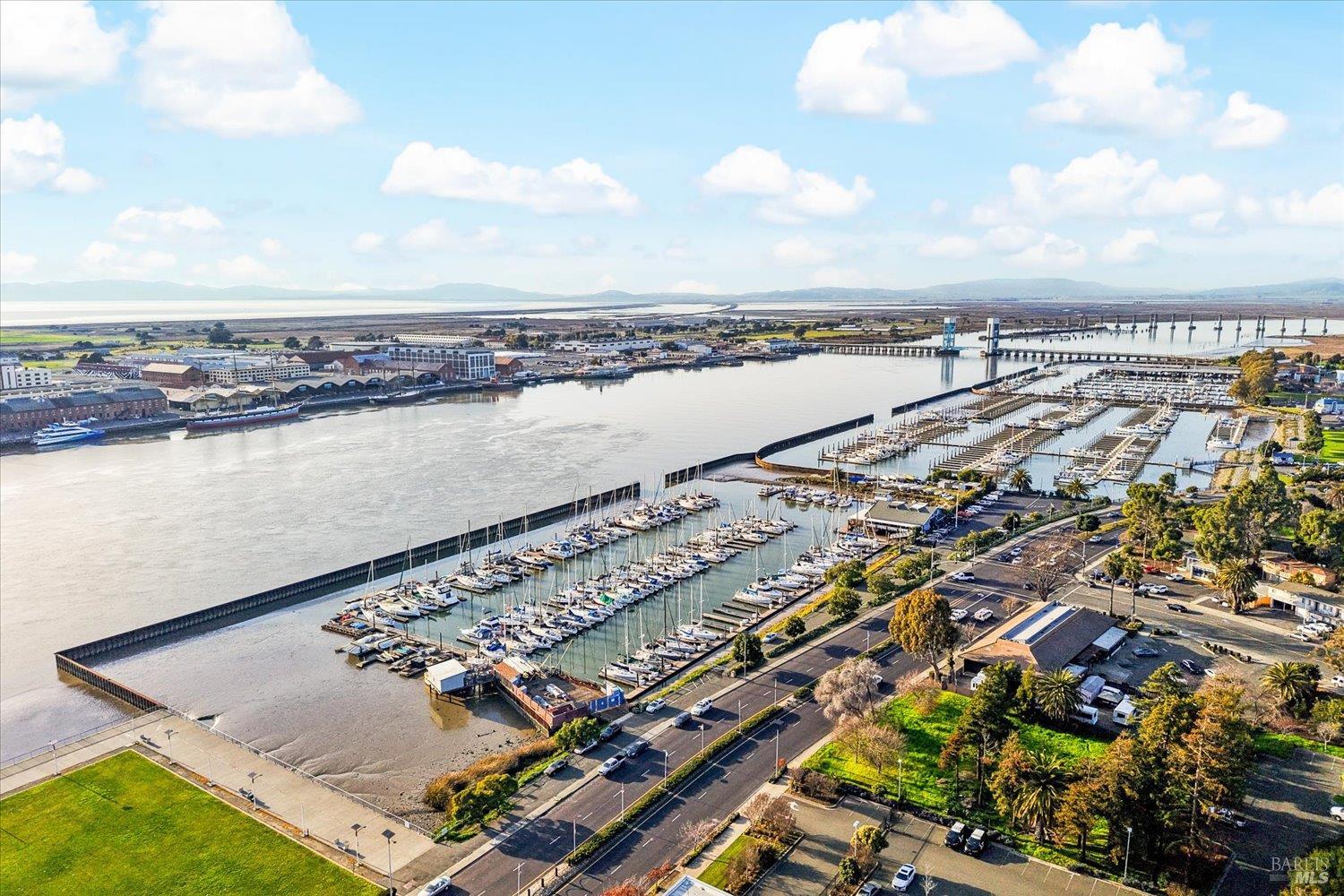 Detail Gallery Image 5 of 78 For 144 Florida St, Vallejo,  CA 94590 - – Beds | – Baths