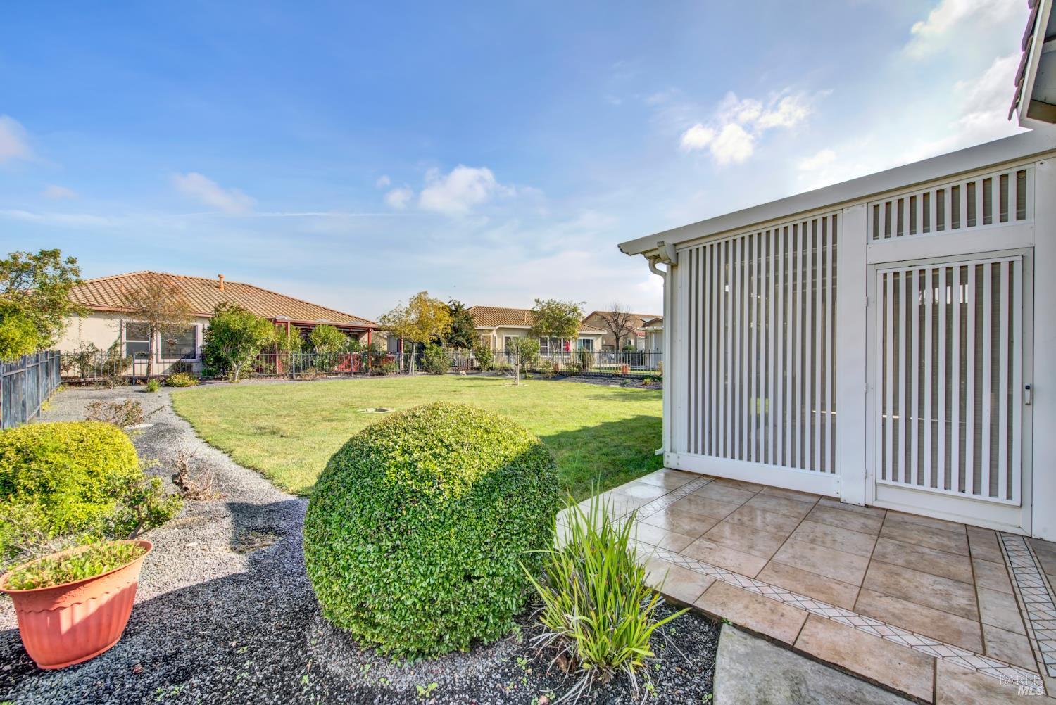 Detail Gallery Image 38 of 60 For 255 Rivercliff Dr, Rio Vista,  CA 94571 - 2 Beds | 2 Baths