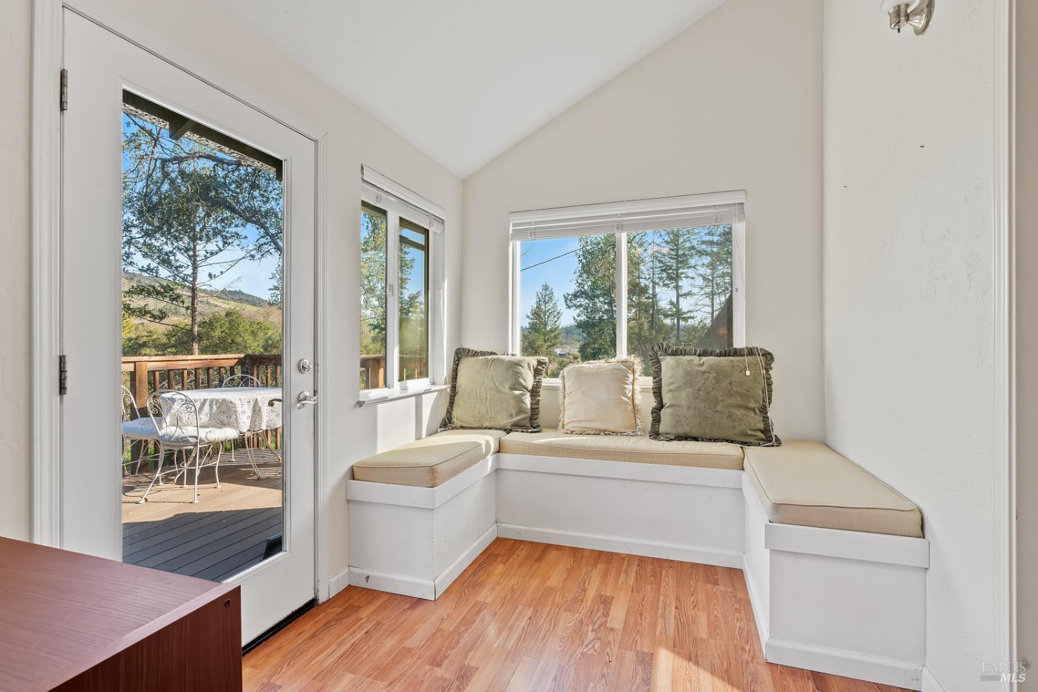 Detail Gallery Image 17 of 51 For 111 Lilac Ln, Saint Helena,  CA 94574 - 2 Beds | 2 Baths
