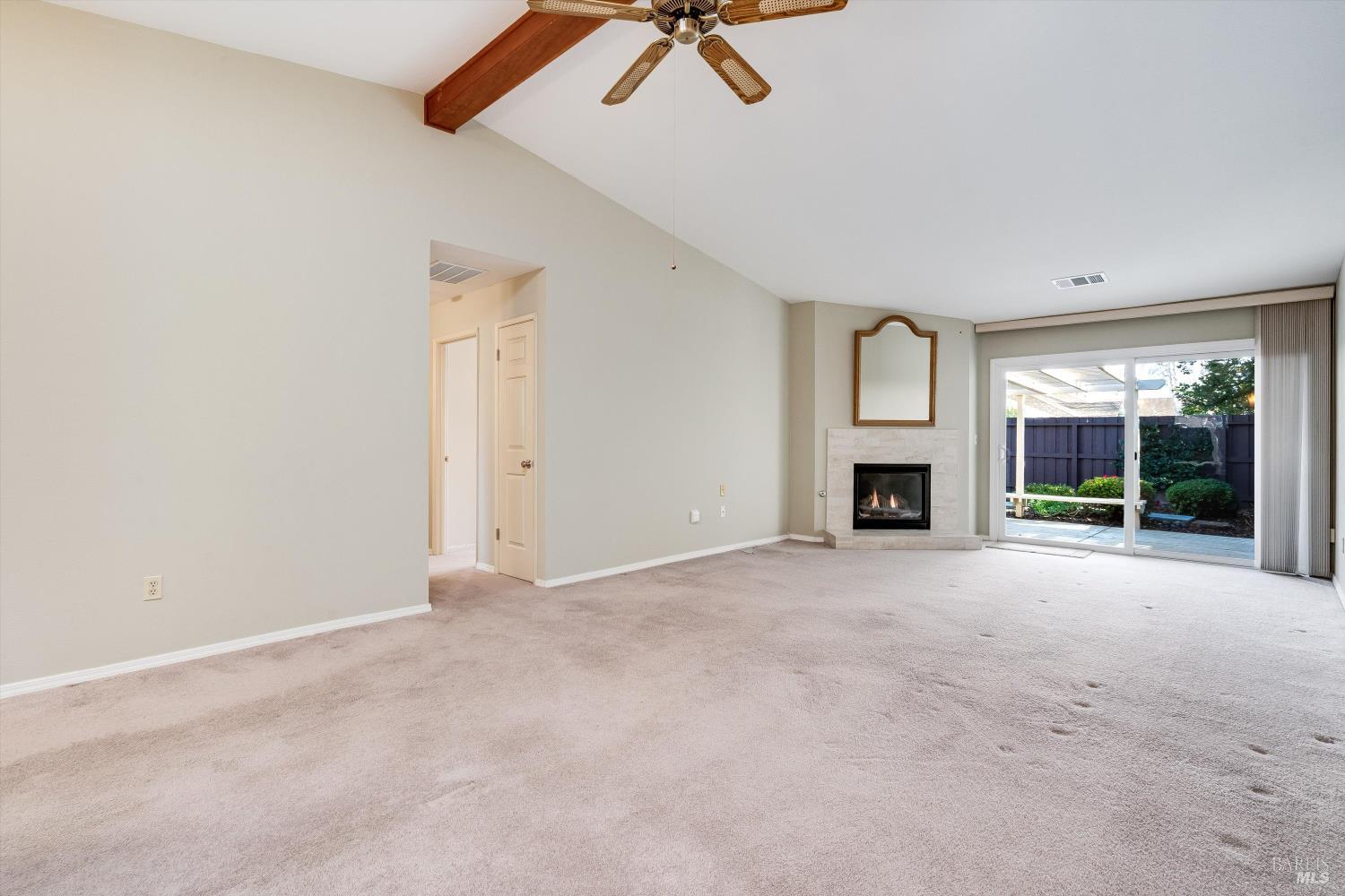 Detail Gallery Image 9 of 33 For 920 5th St #Q,  Sonoma,  CA 95476 - 2 Beds | 2 Baths