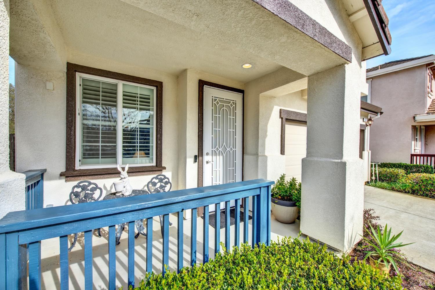 Detail Gallery Image 8 of 51 For 652 Greentree Cir, Fairfield,  CA 94534 - 4 Beds | 2/1 Baths