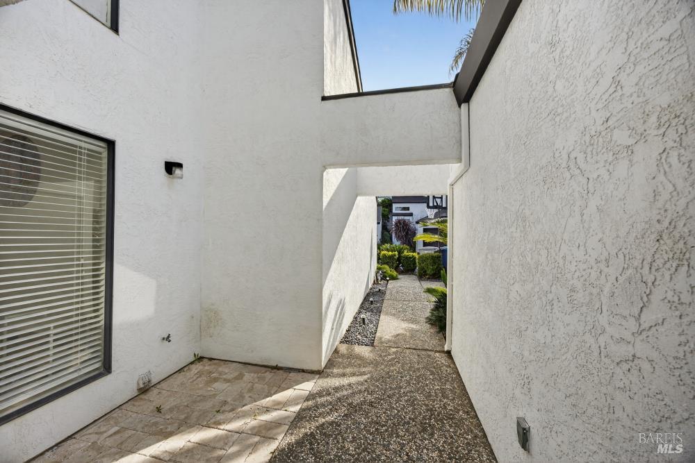 Detail Gallery Image 7 of 57 For 1330 Blackberry Ct, Dixon,  CA 95620 - 3 Beds | 2 Baths