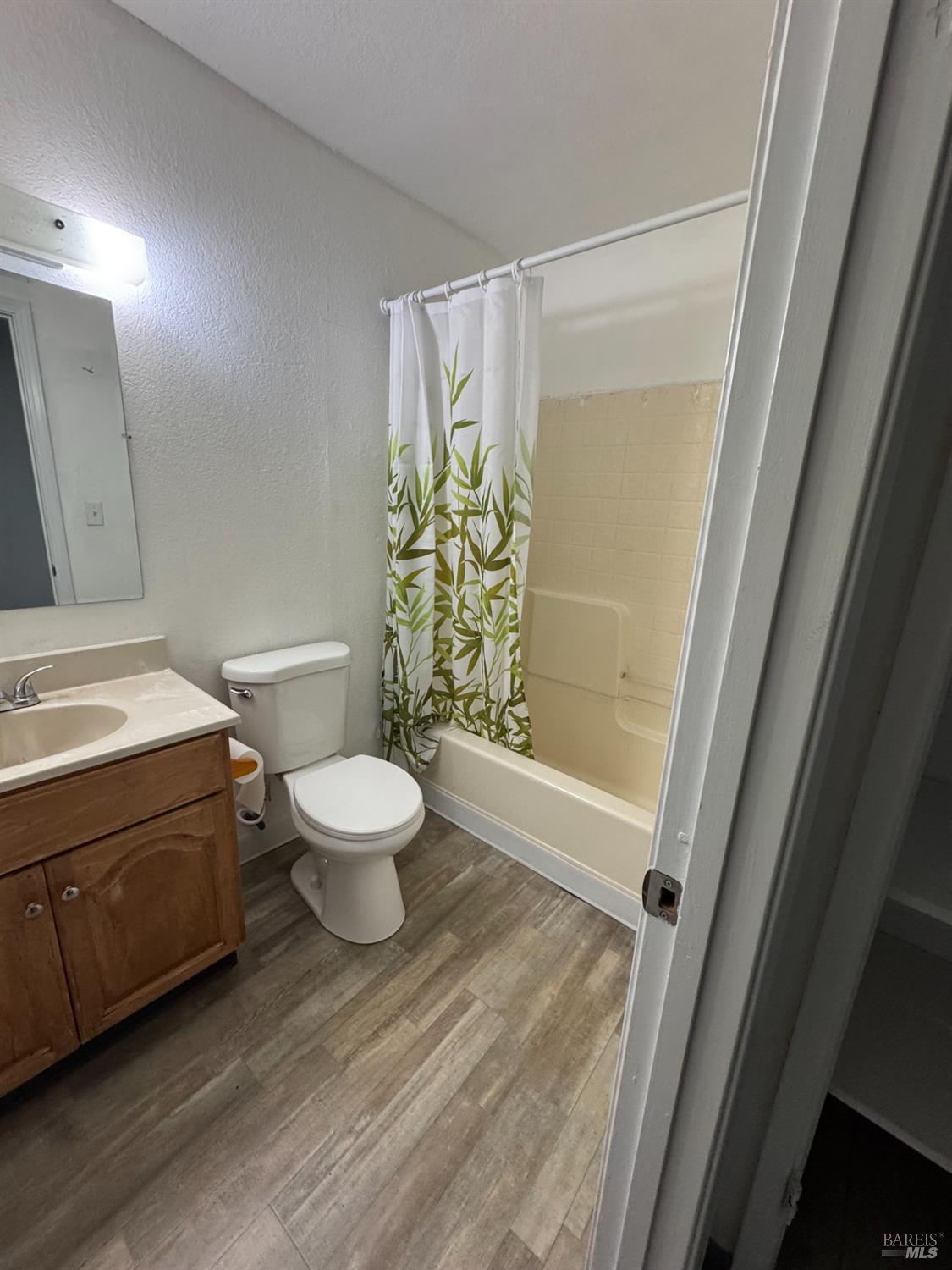 Detail Gallery Image 15 of 15 For 350 Creekside Dr, Willits,  CA 95490 - – Beds | – Baths