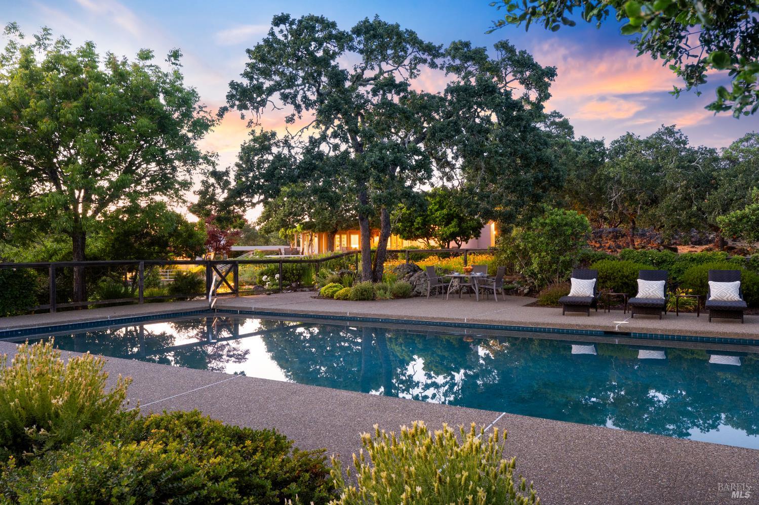 Detail Gallery Image 42 of 43 For 9730 via Bella Vis, Kenwood,  CA 95452 - 4 Beds | 4/1 Baths