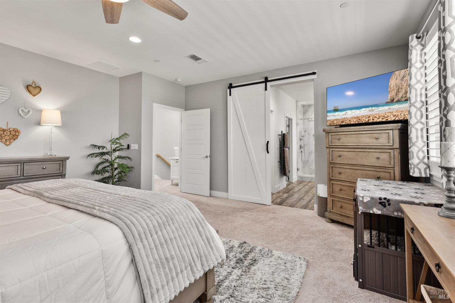 Detail Gallery Image 22 of 41 For 5453 Kaitlyn Pl, Rohnert Park,  CA 94928 - 4 Beds | 3 Baths