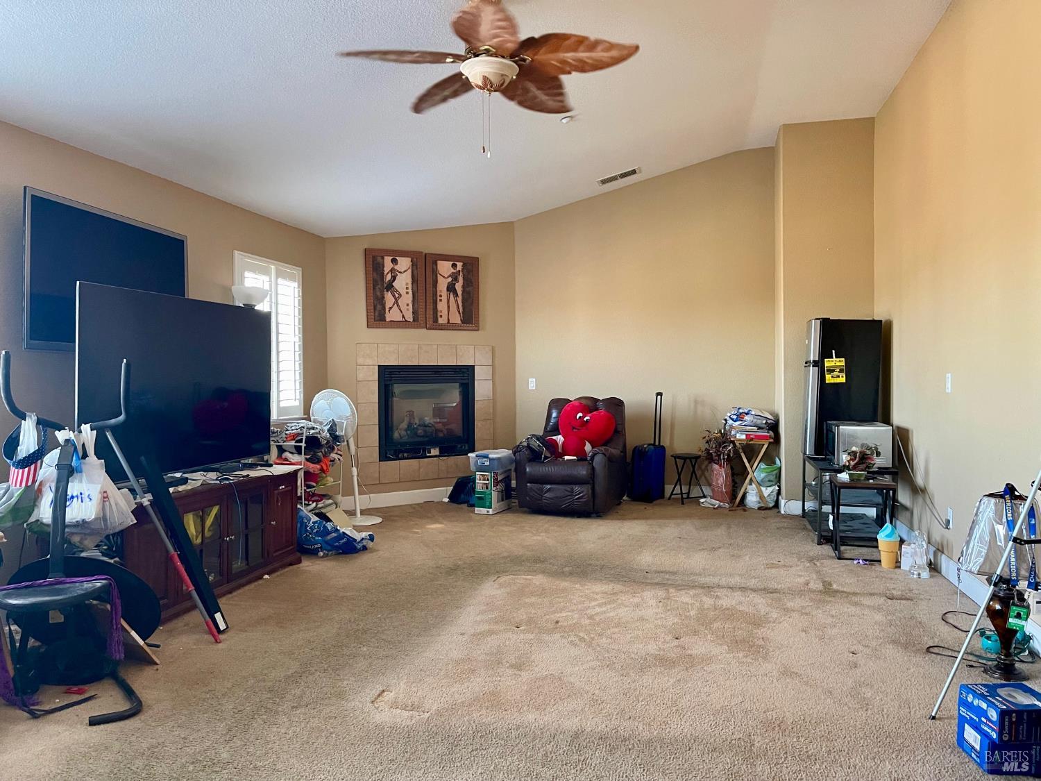 Detail Gallery Image 13 of 28 For 1844 Stockbridge Dr, Fairfield,  CA 94534 - 5 Beds | 4 Baths