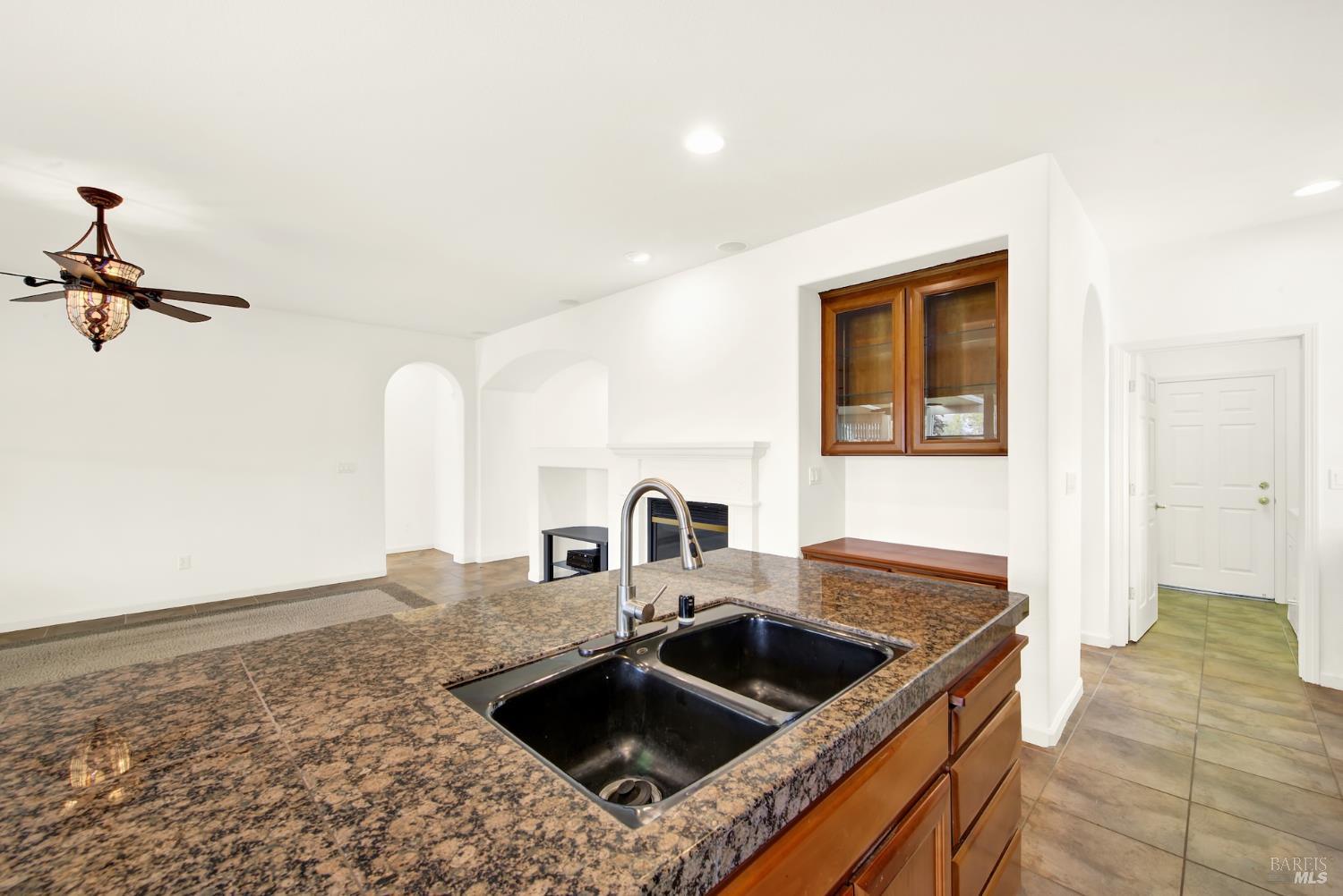 Detail Gallery Image 24 of 60 For 255 Rivercliff Dr, Rio Vista,  CA 94571 - 2 Beds | 2 Baths