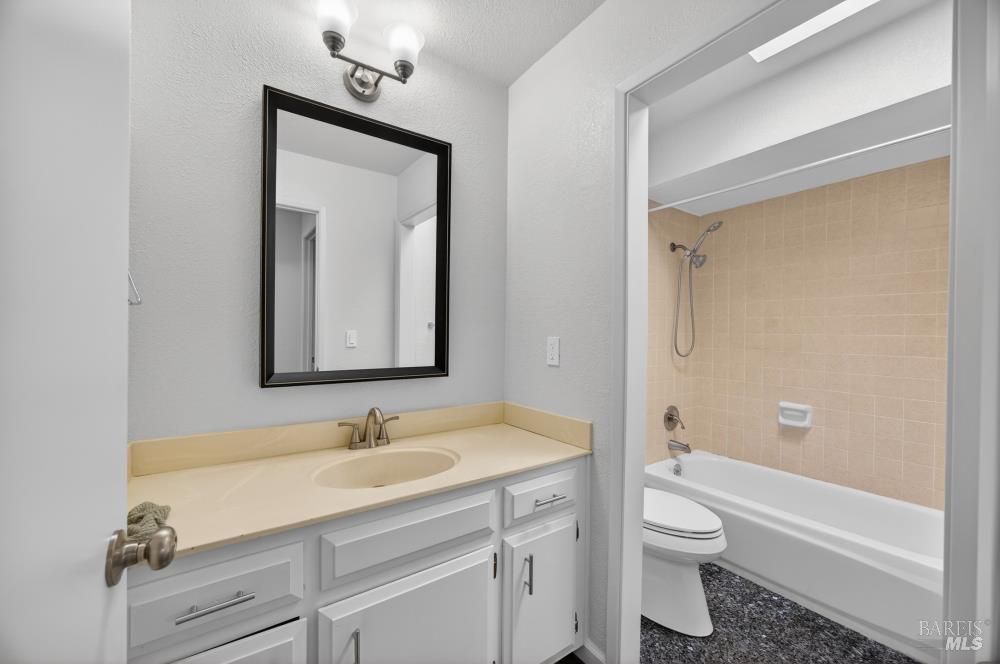 Detail Gallery Image 37 of 57 For 1330 Blackberry Ct, Dixon,  CA 95620 - 3 Beds | 2 Baths