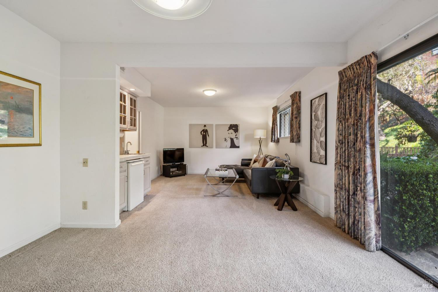 Detail Gallery Image 38 of 63 For 11 Badger Ct, Novato,  CA 94949 - 4 Beds | 3 Baths