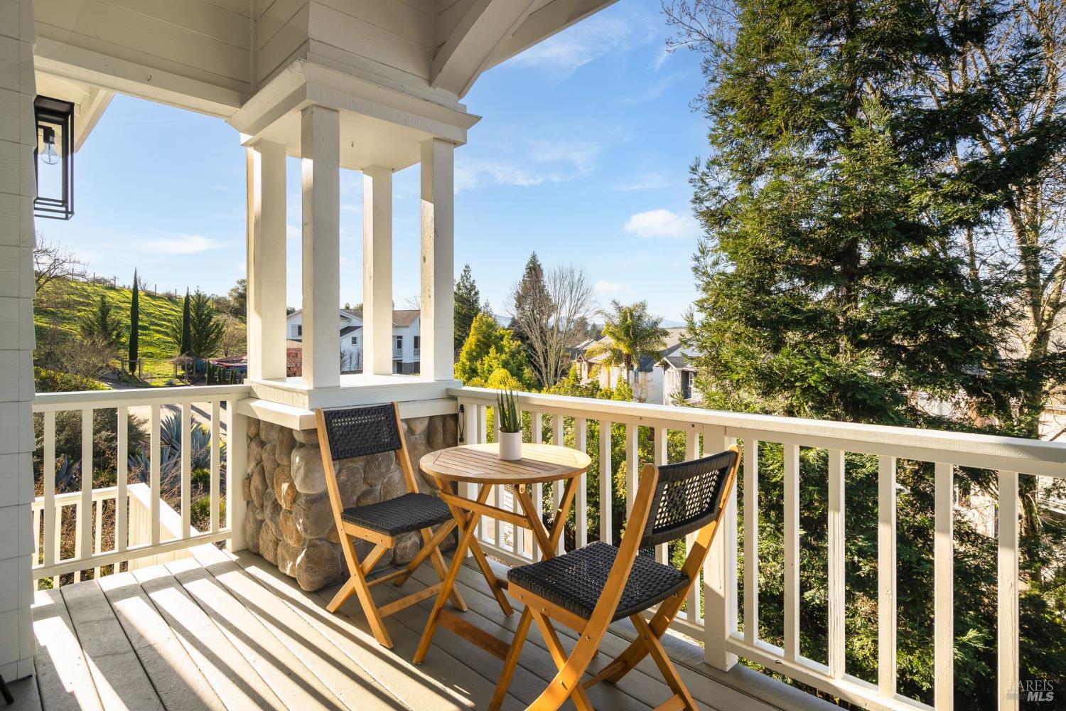 Detail Gallery Image 32 of 65 For 384 Arabian Way, Healdsburg,  CA 95448 - 4 Beds | 3/1 Baths