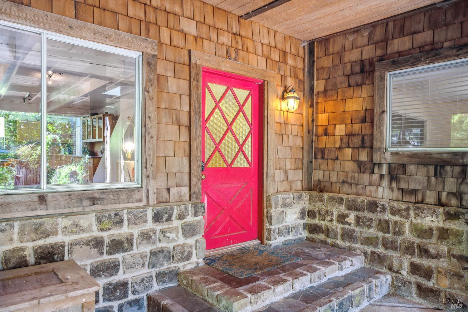 Detail Gallery Image 28 of 33 For 5953 Shoreline Hwy, Bolinas,  CA 94924 - 3 Beds | 1/1 Baths