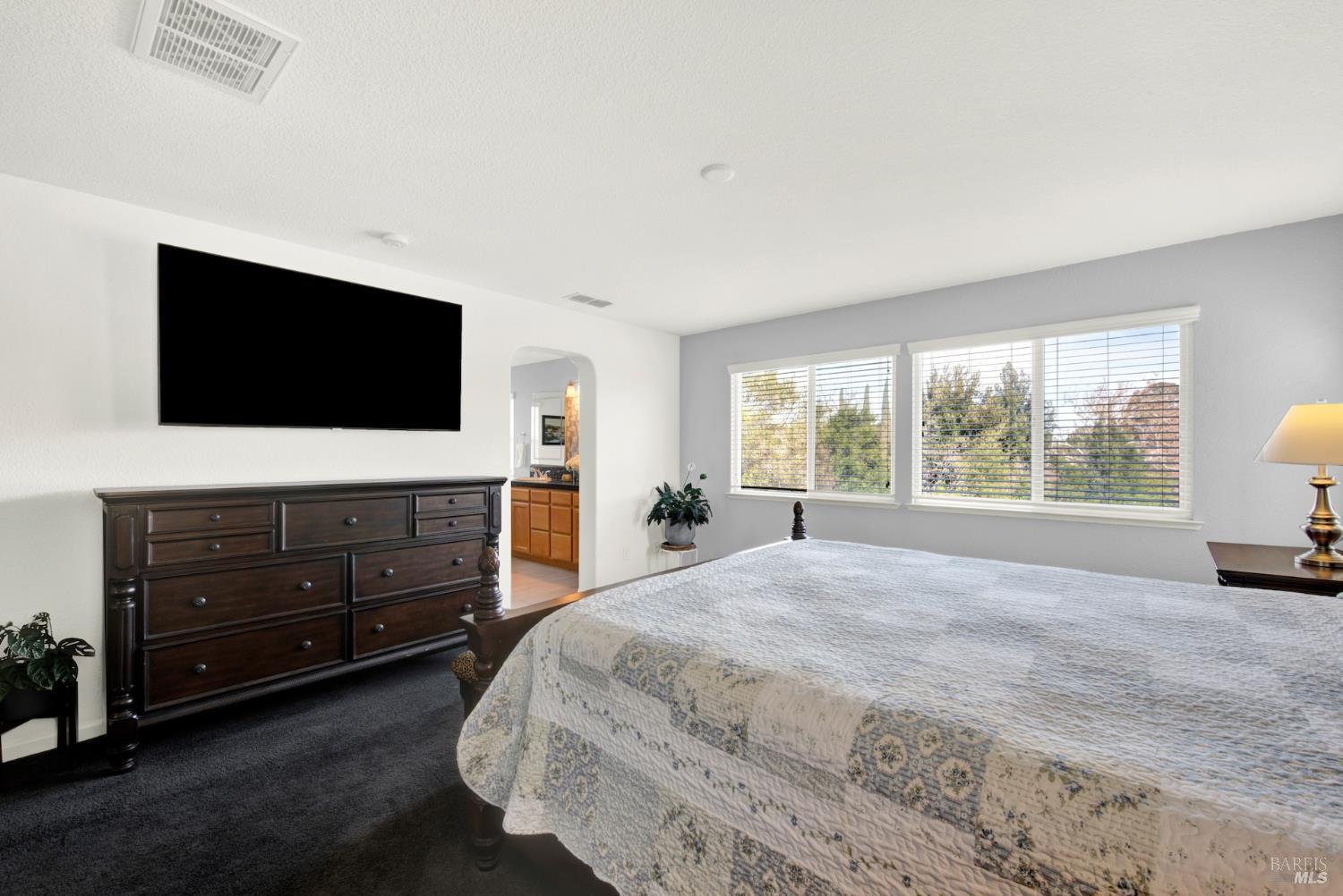 Detail Gallery Image 23 of 51 For 652 Greentree Cir, Fairfield,  CA 94534 - 4 Beds | 2/1 Baths