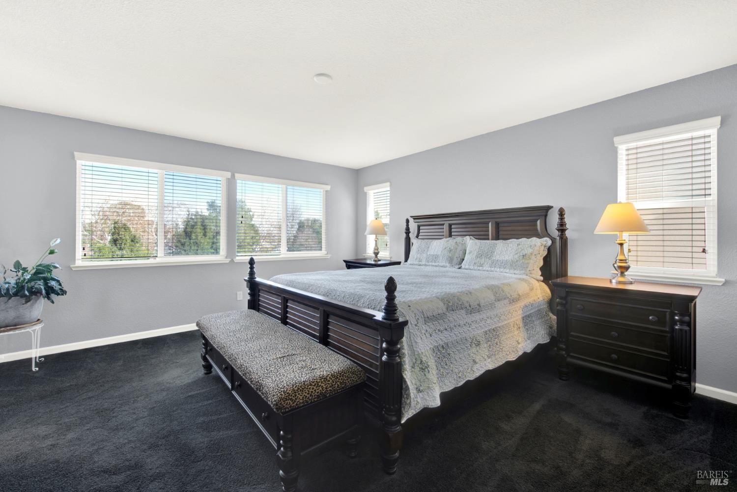 Detail Gallery Image 22 of 51 For 652 Greentree Cir, Fairfield,  CA 94534 - 4 Beds | 2/1 Baths