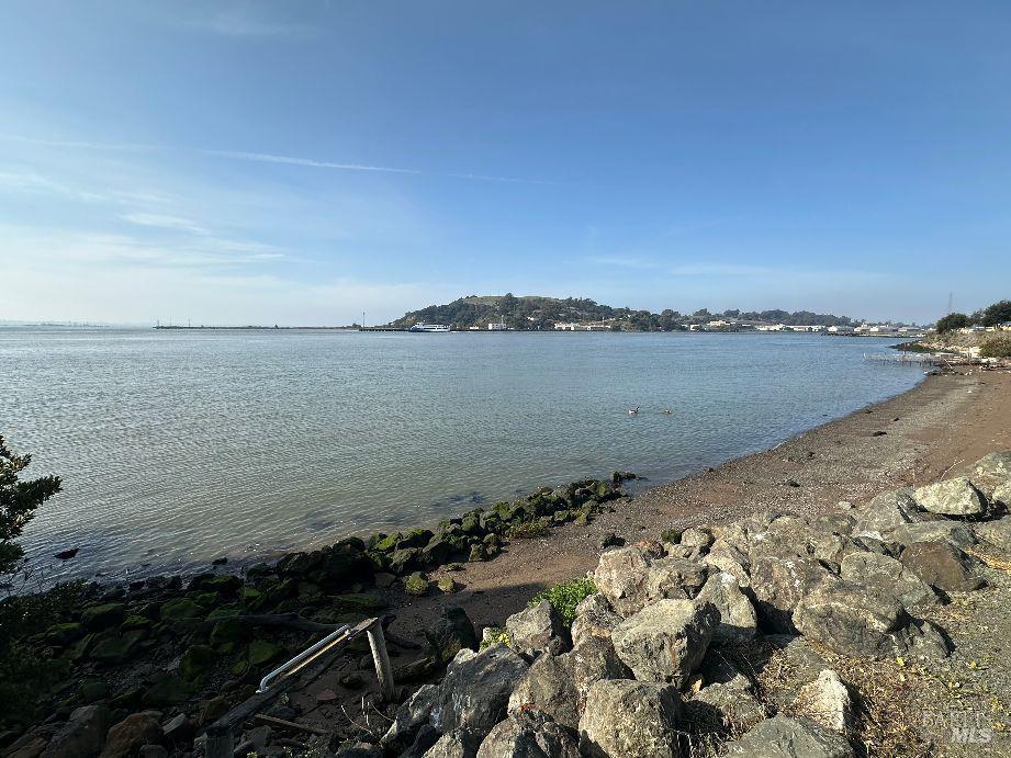 Detail Gallery Image 61 of 63 For 34 Sandy Beach Rd, Vallejo,  CA 94590 - 2 Beds | 2 Baths