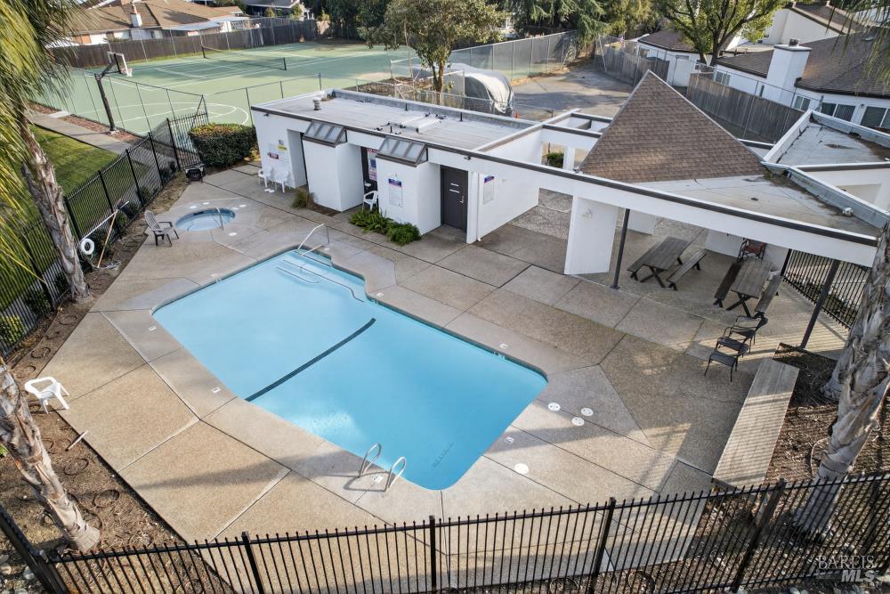 Detail Gallery Image 53 of 57 For 1330 Blackberry Ct, Dixon,  CA 95620 - 3 Beds | 2 Baths