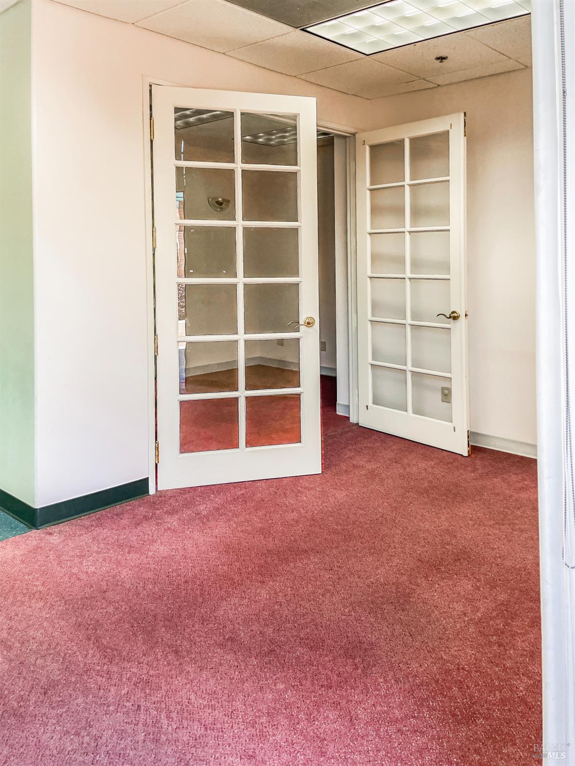 Detail Gallery Image 2 of 11 For 2801 Waterman Blvd #200,  Fairfield,  CA 94534 - – Beds | – Baths