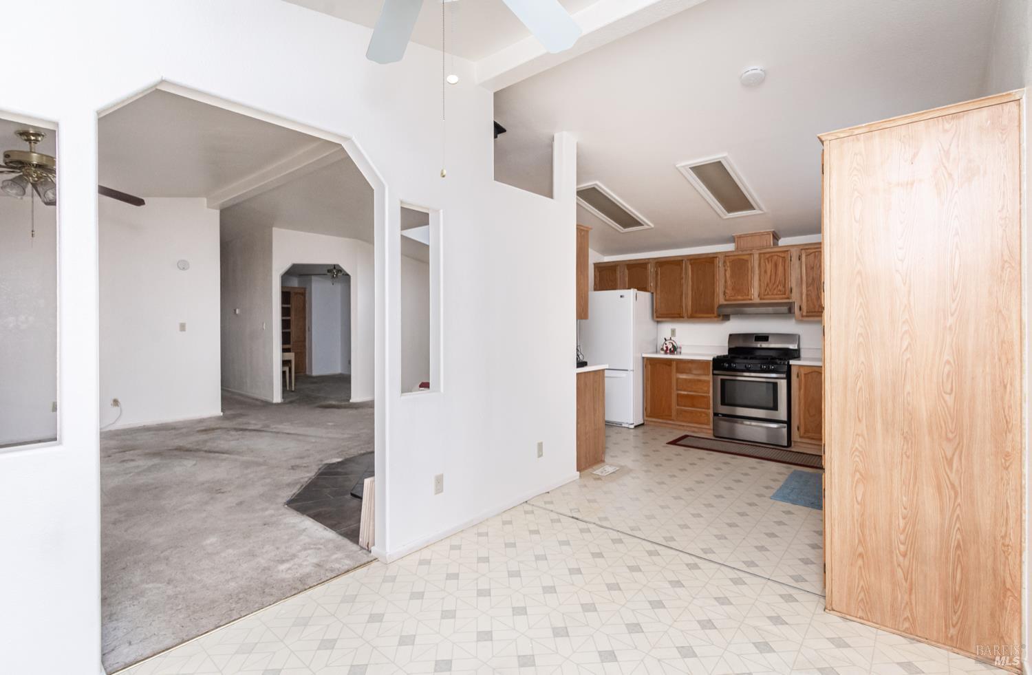 Detail Gallery Image 6 of 19 For 6004 Monticello Rd 41, Napa,  CA 94558 - 2 Beds | 2 Baths