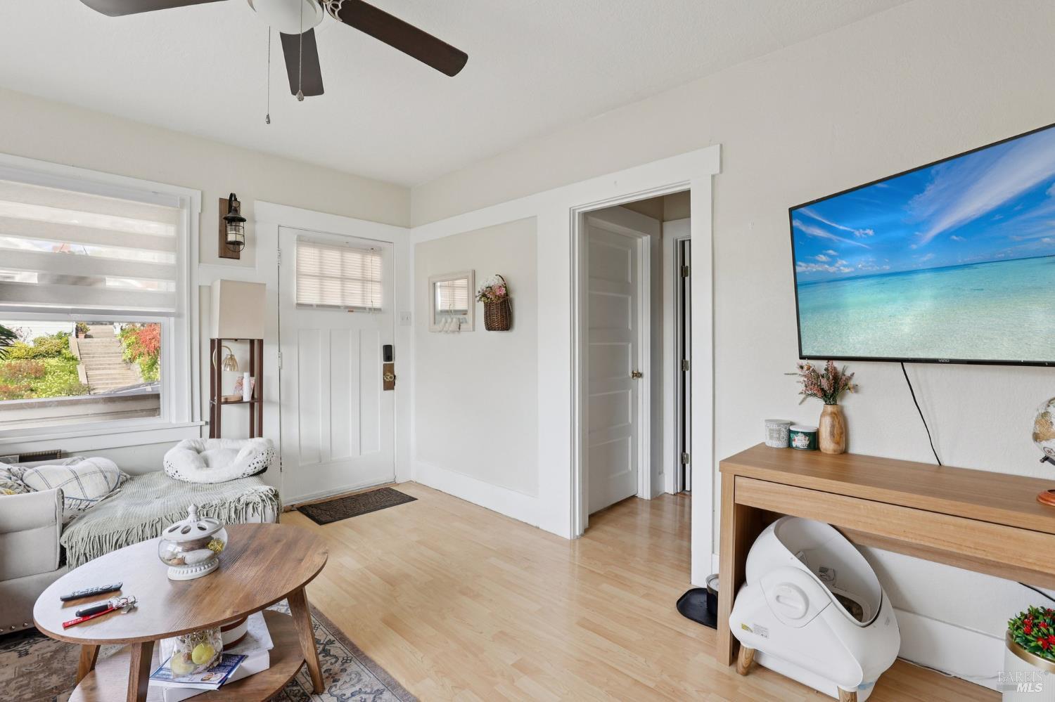 Detail Gallery Image 9 of 28 For 703 Capitol St, Vallejo,  CA 94590 - 2 Beds | 1 Baths