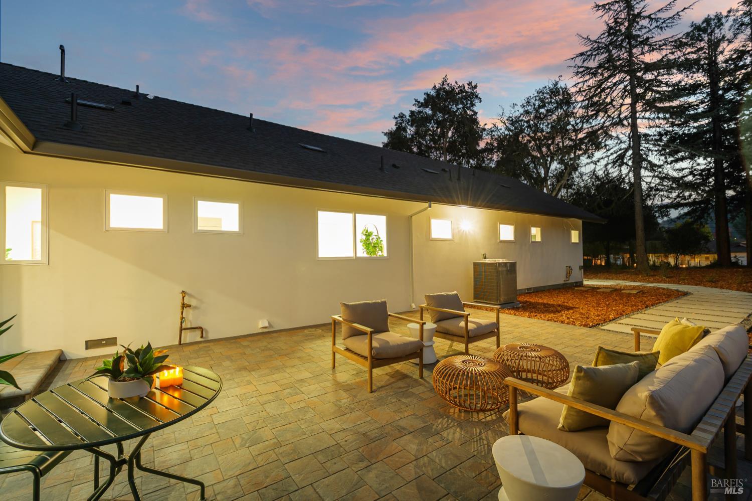 Detail Gallery Image 48 of 58 For 2242 Vineyard Rd, Novato,  CA 94947 - 4 Beds | 3/1 Baths