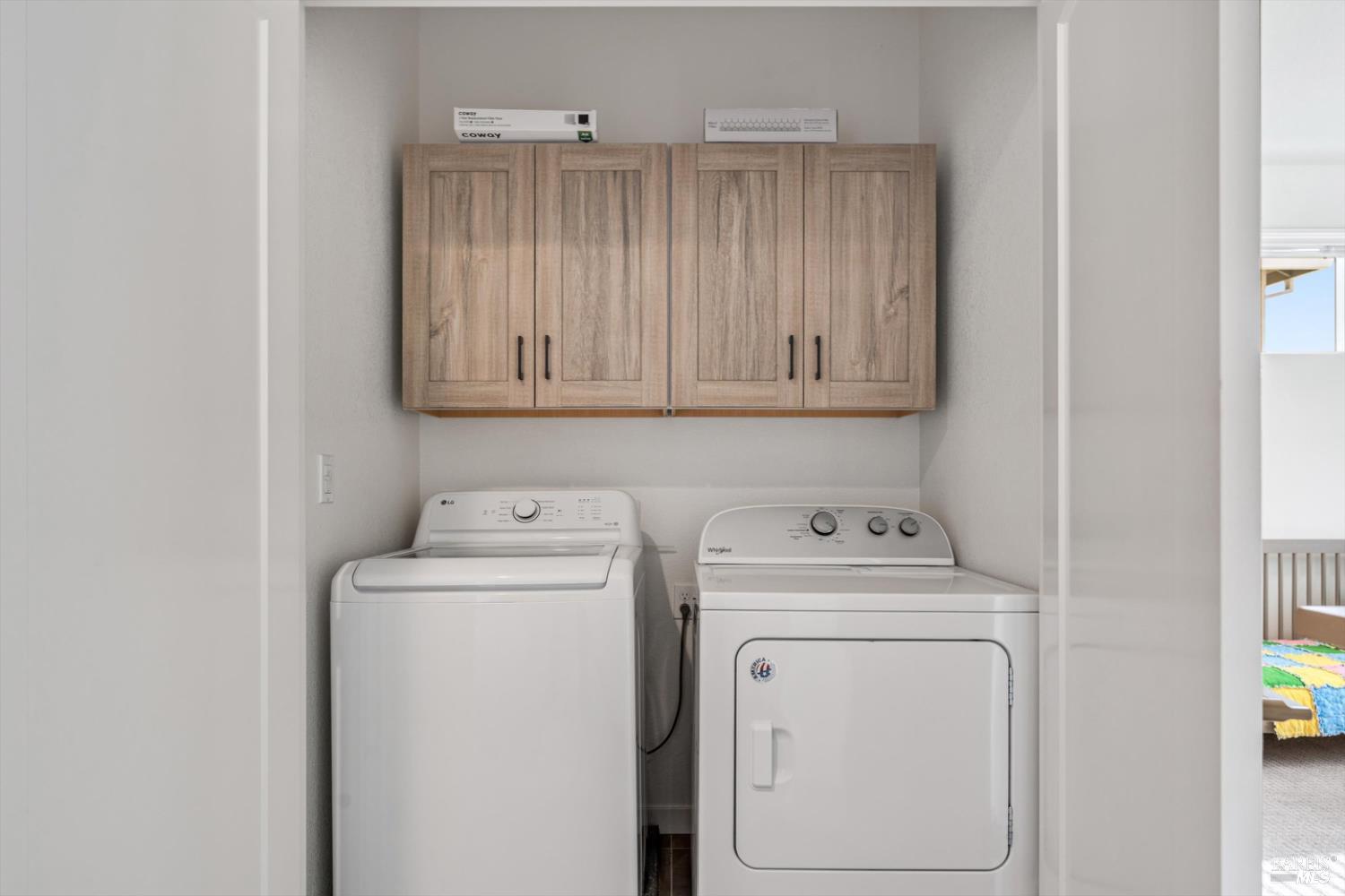 Detail Gallery Image 19 of 29 For 308 Sejong Ln, Santa Rosa,  CA 95403 - 3 Beds | 3 Baths