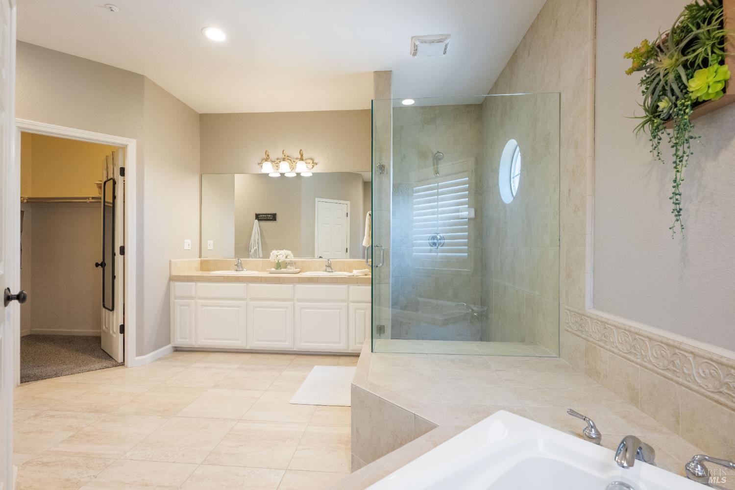 Detail Gallery Image 51 of 68 For 1238 Darling St, Napa,  CA 94558 - 5 Beds | 3/1 Baths