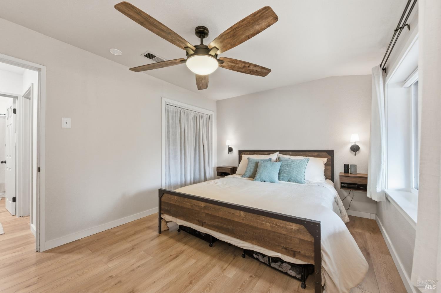 Detail Gallery Image 23 of 42 For 456 Buckeye St, Vacaville,  CA 95688 - 3 Beds | 1 Baths