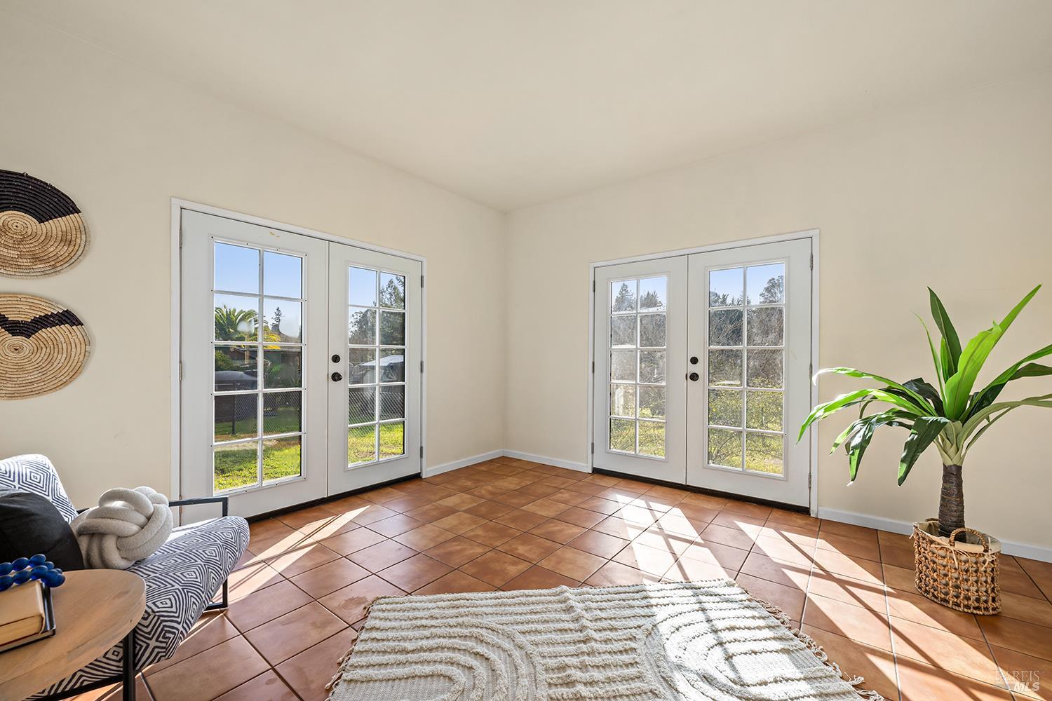 Detail Gallery Image 47 of 75 For 5300 Gravenstein Hwy, Sebastopol,  CA 95472 - 5 Beds | 6/1 Baths