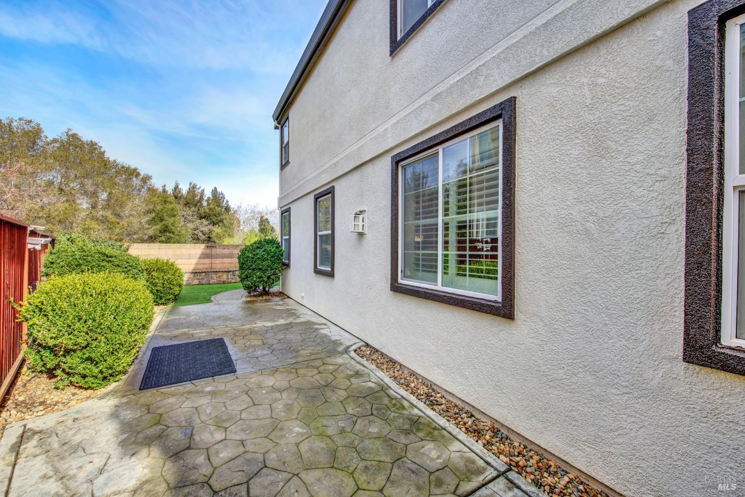 Detail Gallery Image 46 of 51 For 652 Greentree Cir, Fairfield,  CA 94534 - 4 Beds | 2/1 Baths