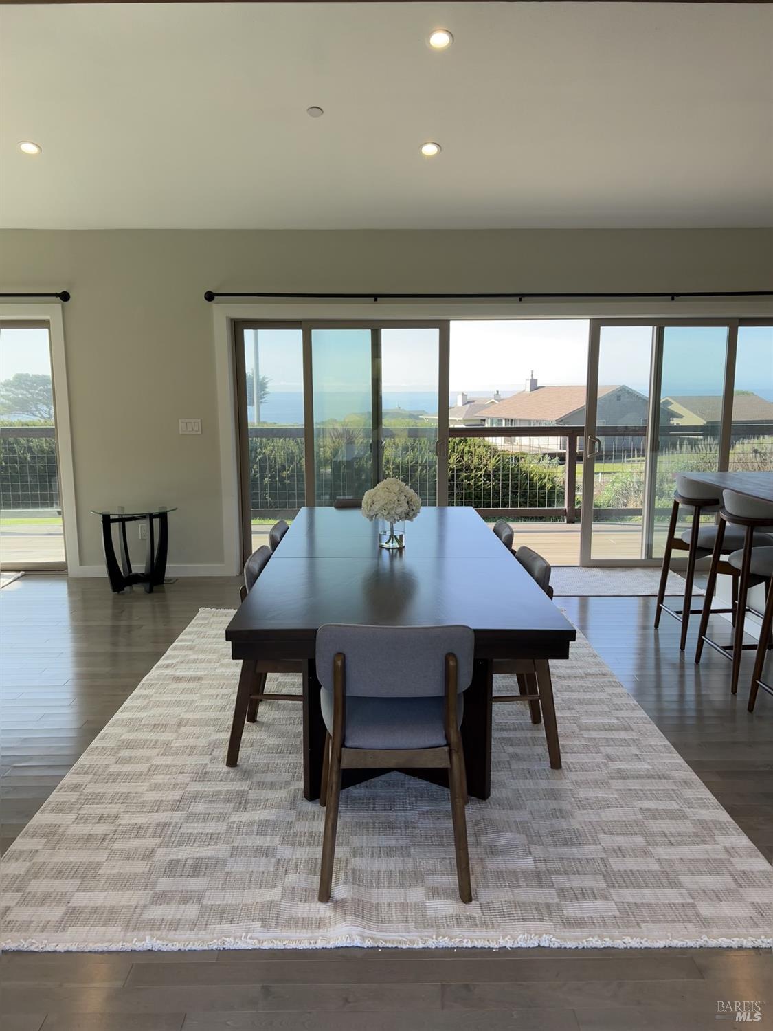 Detail Gallery Image 3 of 43 For 14920 Mallo Pass Dr, Irish Beach,  CA 95459 - 2 Beds | 2 Baths