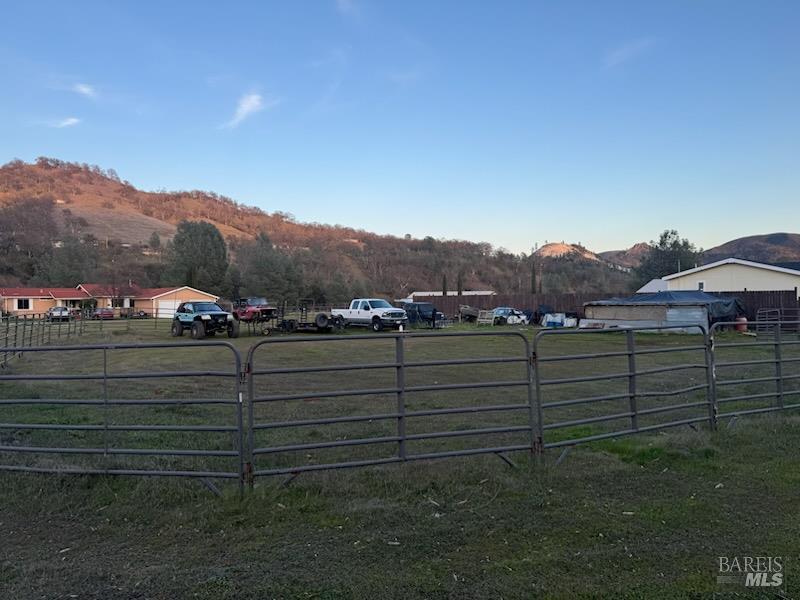 Detail Gallery Image 6 of 7 For 3096 Spring Valley Rd, Clearlake Oaks,  CA 95423 - 4 Beds | 2 Baths