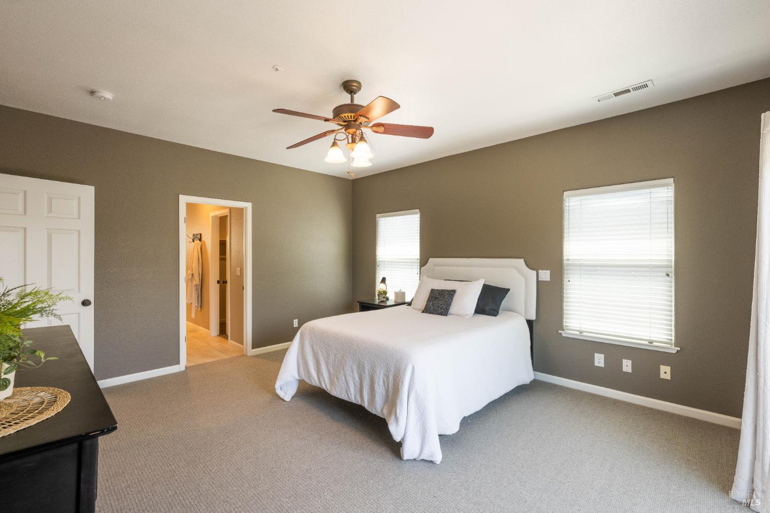 Detail Gallery Image 48 of 68 For 1238 Darling St, Napa,  CA 94558 - 5 Beds | 3/1 Baths