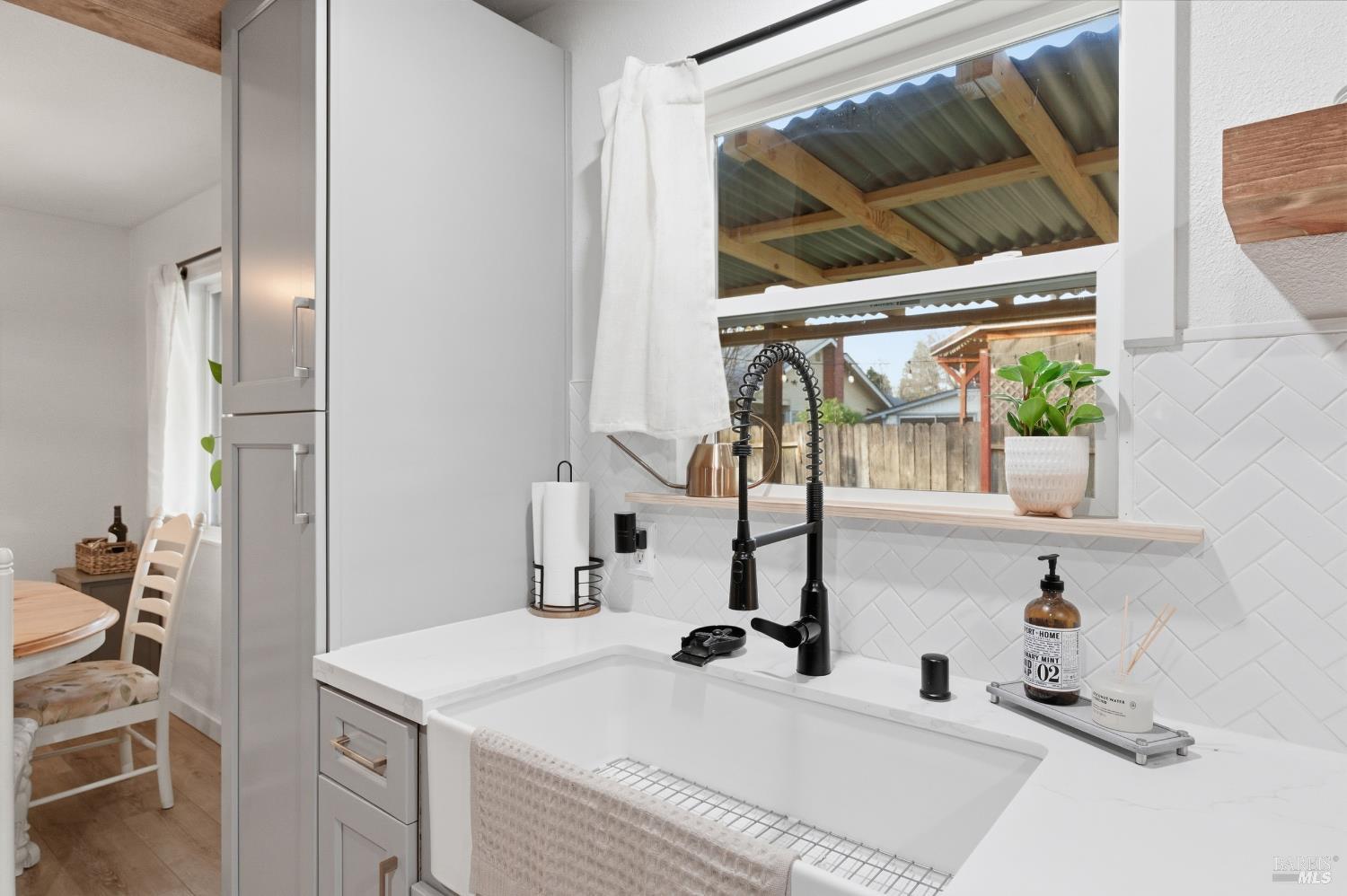 Detail Gallery Image 10 of 42 For 456 Buckeye St, Vacaville,  CA 95688 - 3 Beds | 1 Baths