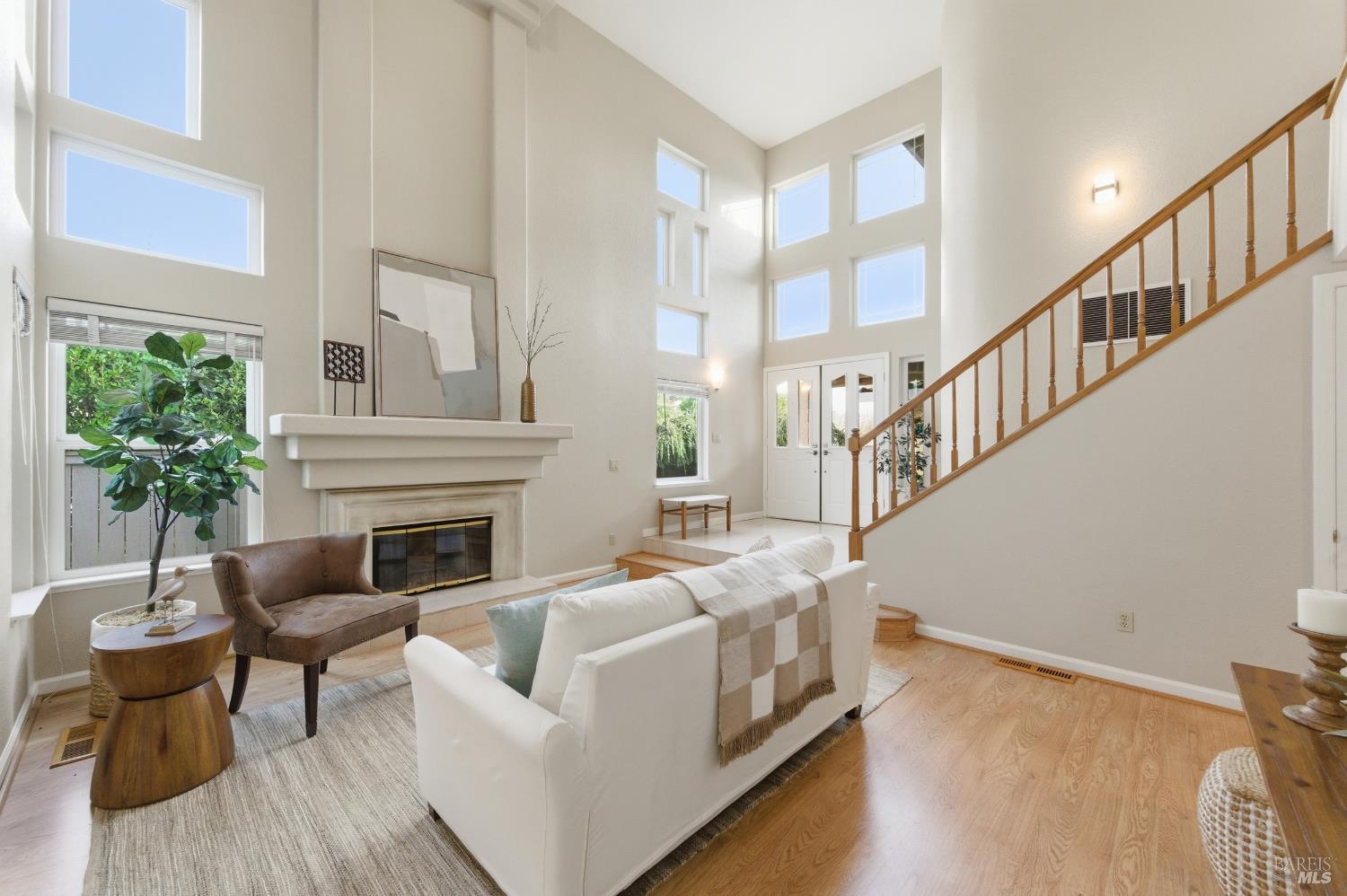 Detail Gallery Image 9 of 56 For 45 Cove Ct, Napa,  CA 94559 - 3 Beds | 2/1 Baths