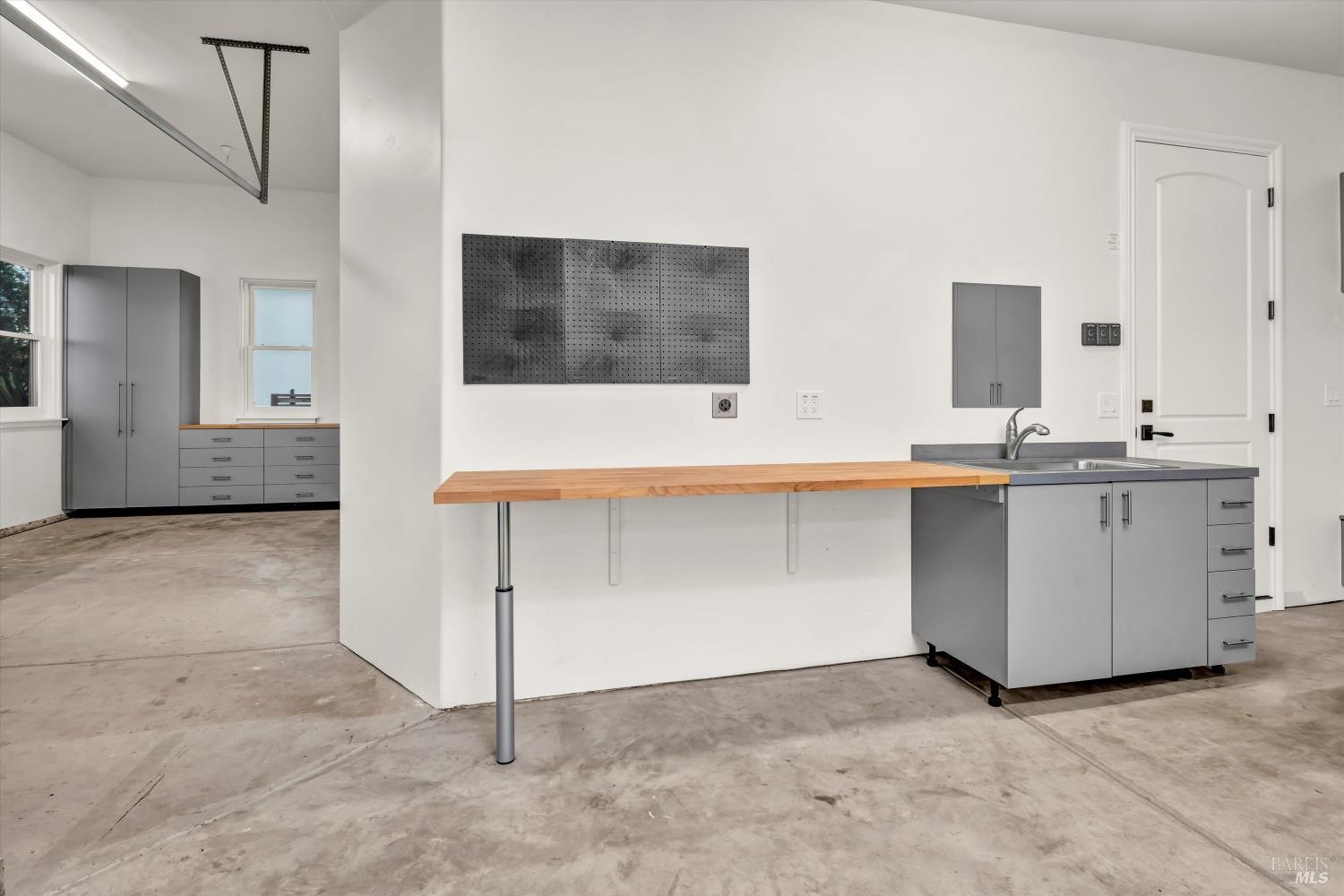 Detail Gallery Image 62 of 66 For 2144 Wedgewood Way, Santa Rosa,  CA 95404 - 5 Beds | 5/2 Baths