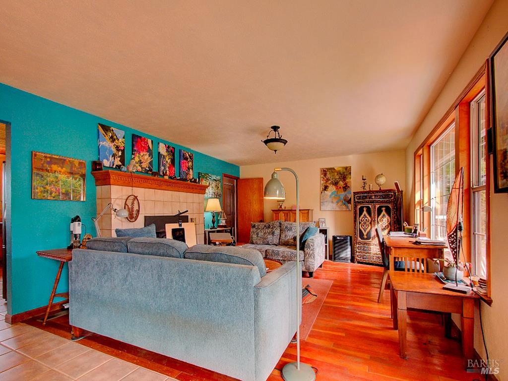 Detail Gallery Image 3 of 72 For 17750 Barbizon Ln, Fort Bragg,  CA 95437 - 3 Beds | 2 Baths