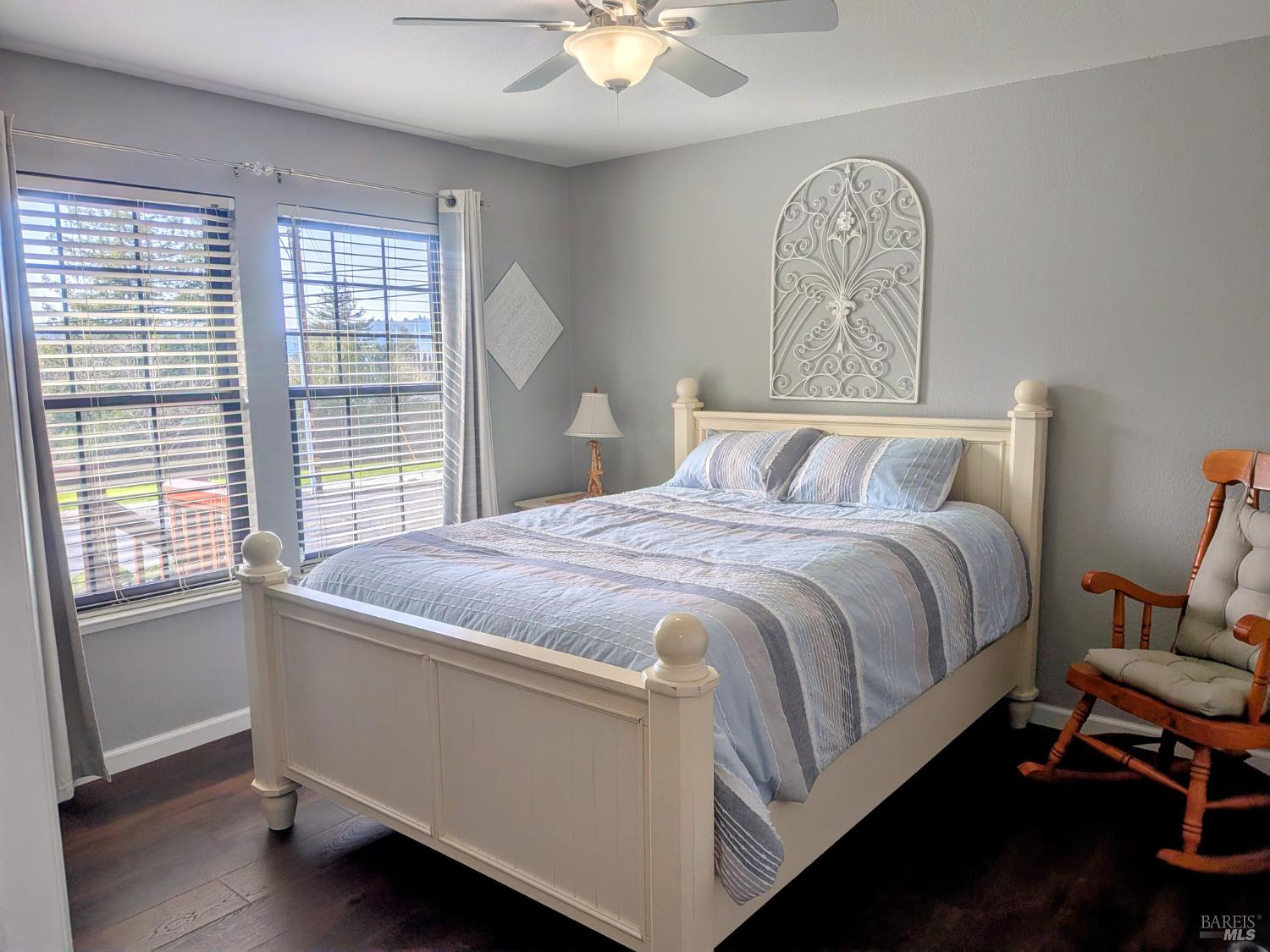 Detail Gallery Image 19 of 35 For 1104 Calistoga Rd, Santa Rosa,  CA 95409 - 3 Beds | 3 Baths