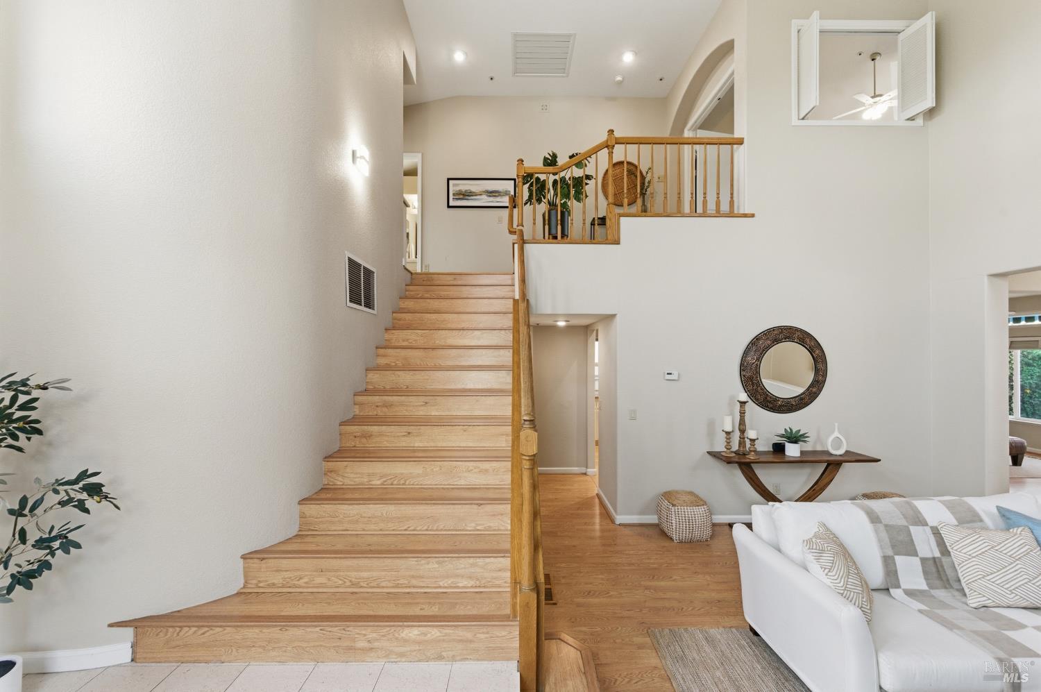 Detail Gallery Image 24 of 56 For 45 Cove Ct, Napa,  CA 94559 - 3 Beds | 2/1 Baths