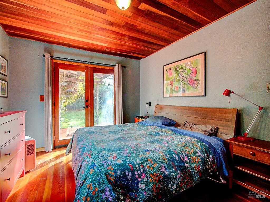 Detail Gallery Image 19 of 72 For 17750 Barbizon Ln, Fort Bragg,  CA 95437 - 3 Beds | 2 Baths